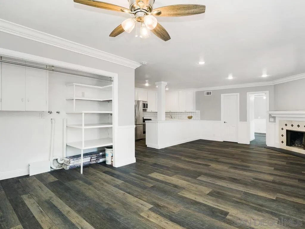 https://cdn.realtyfeed.com/cdn/127/260006943/ca5e179f30ae79ef256560a1fab1401d.webp