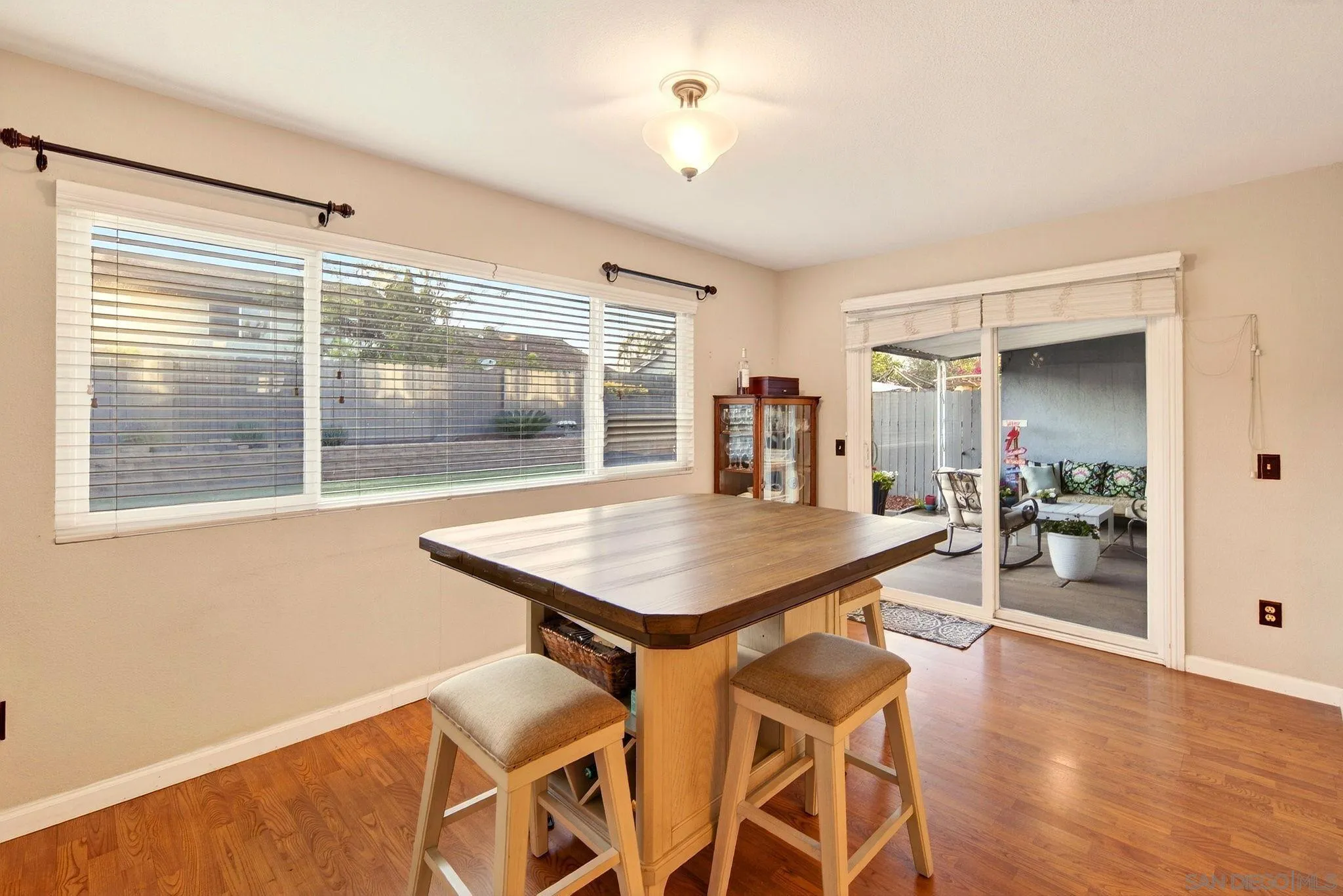 Photo #16: 260006956 Listing: Photo #16