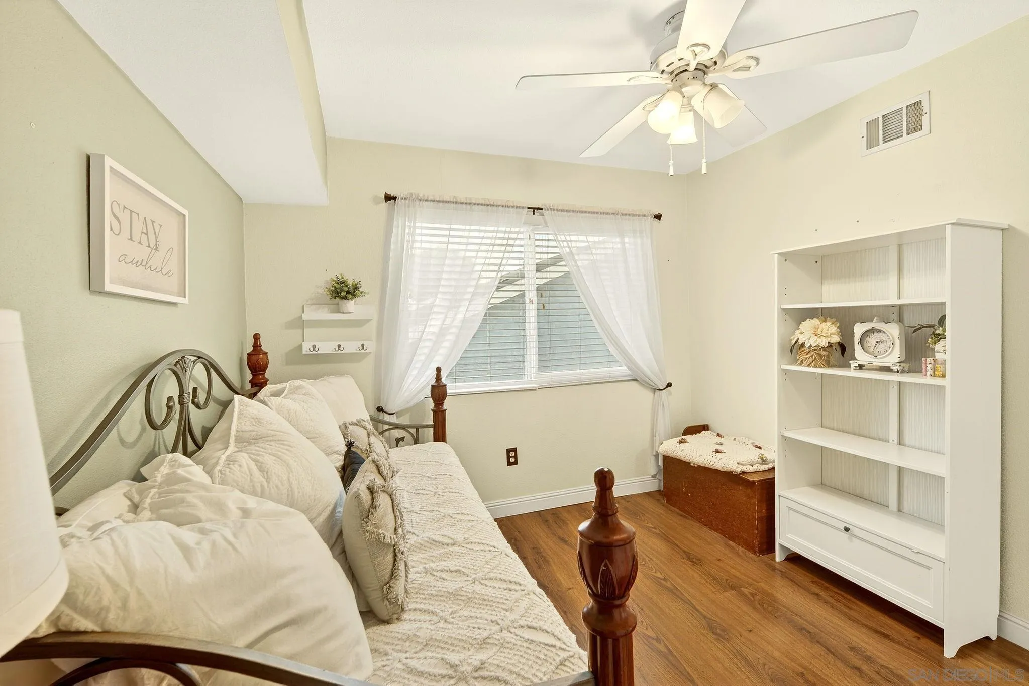 Photo #27: 260006956 Listing: Photo #27