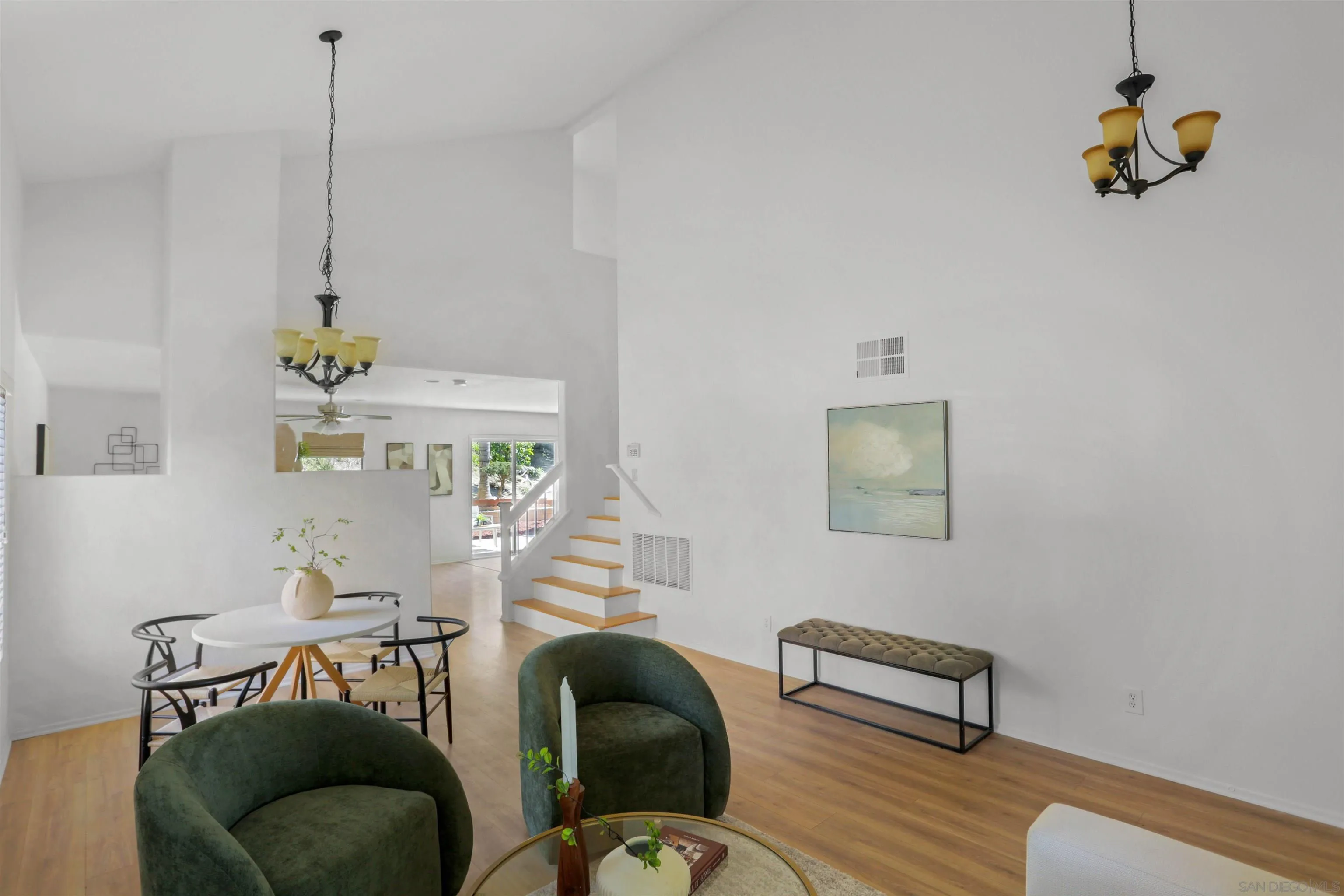 https://cdn.realtyfeed.com/cdn/127/260006957/2b021da443dc468716c969c0865a9df8.webp