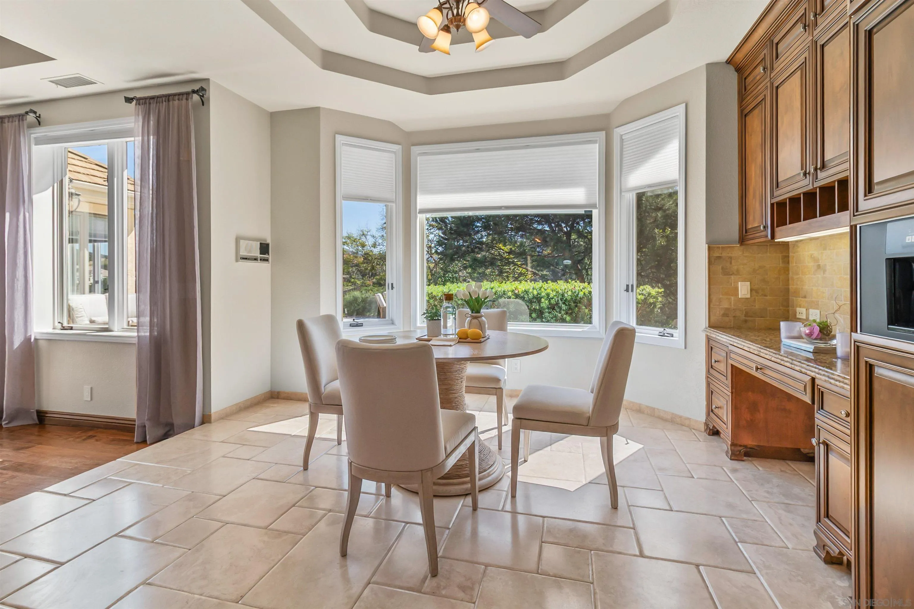 https://cdn.realtyfeed.com/cdn/127/260006958/38df77e0e142858d1fae7d068f918b4c.webp