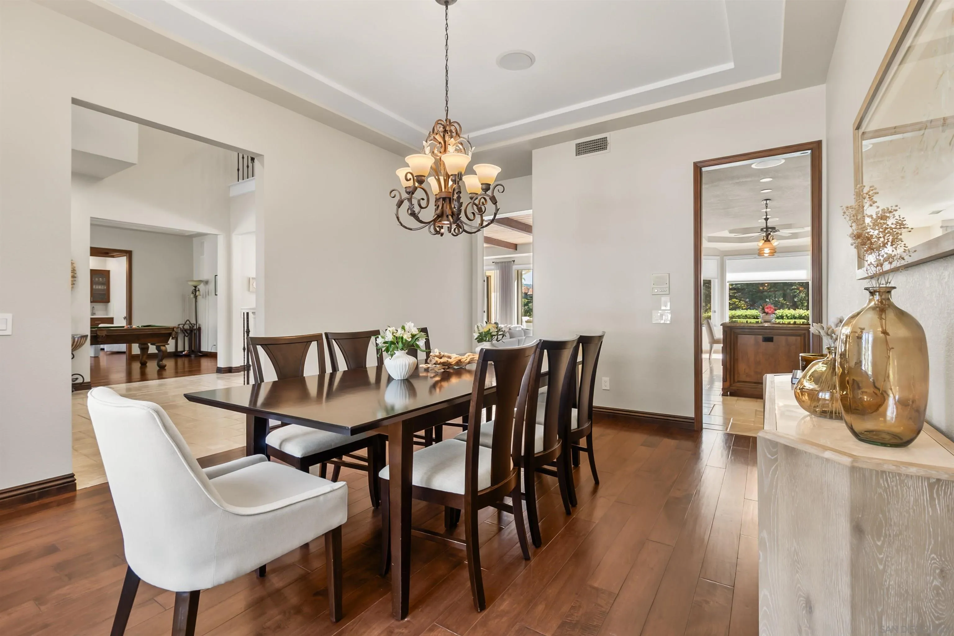 https://cdn.realtyfeed.com/cdn/127/260006958/8f439cbc0845d725319818e476f9c880.webp