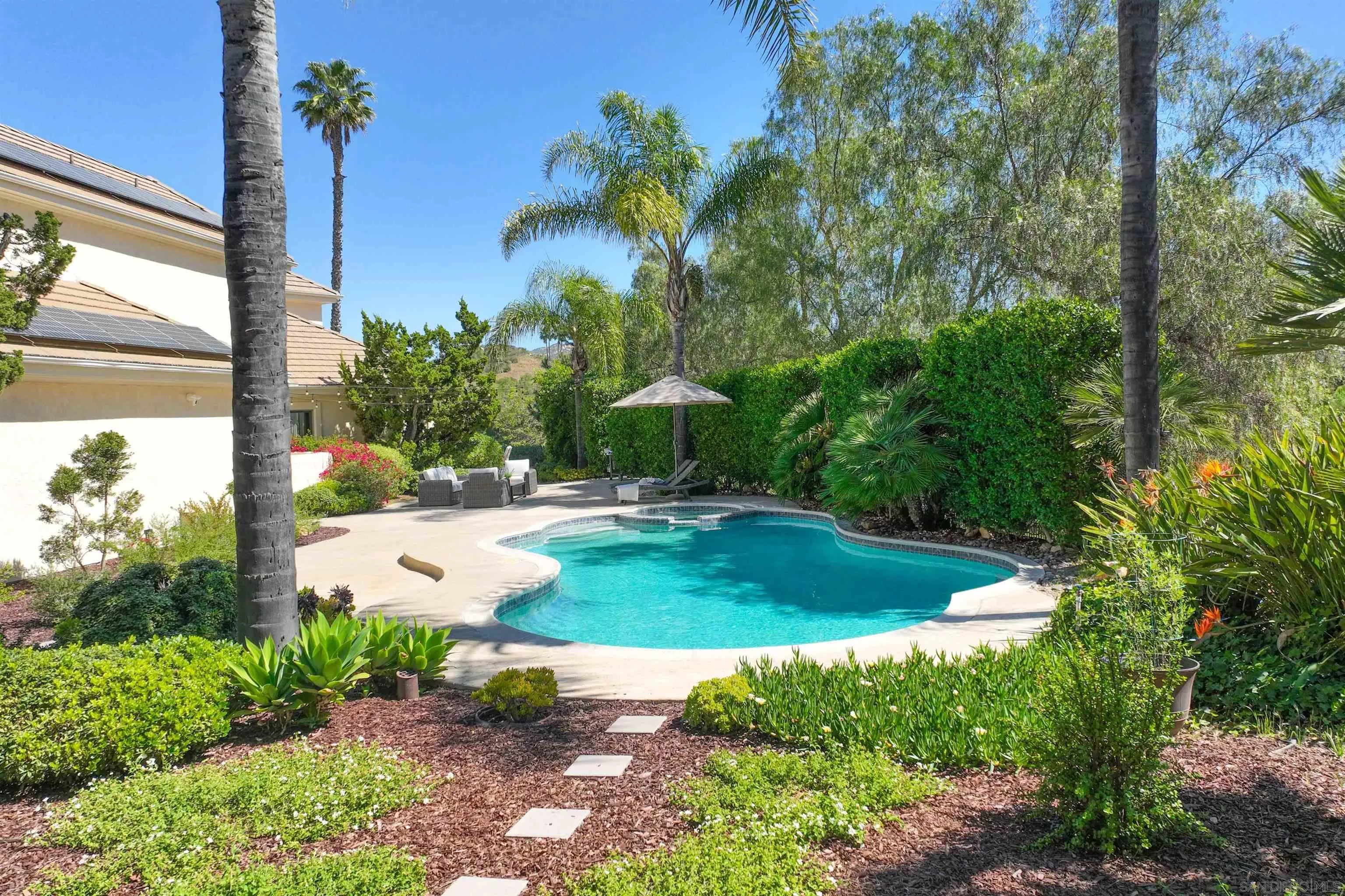 https://cdn.realtyfeed.com/cdn/127/260006958/f793b2124c8e58f2dda7a86e511b7a93.webp