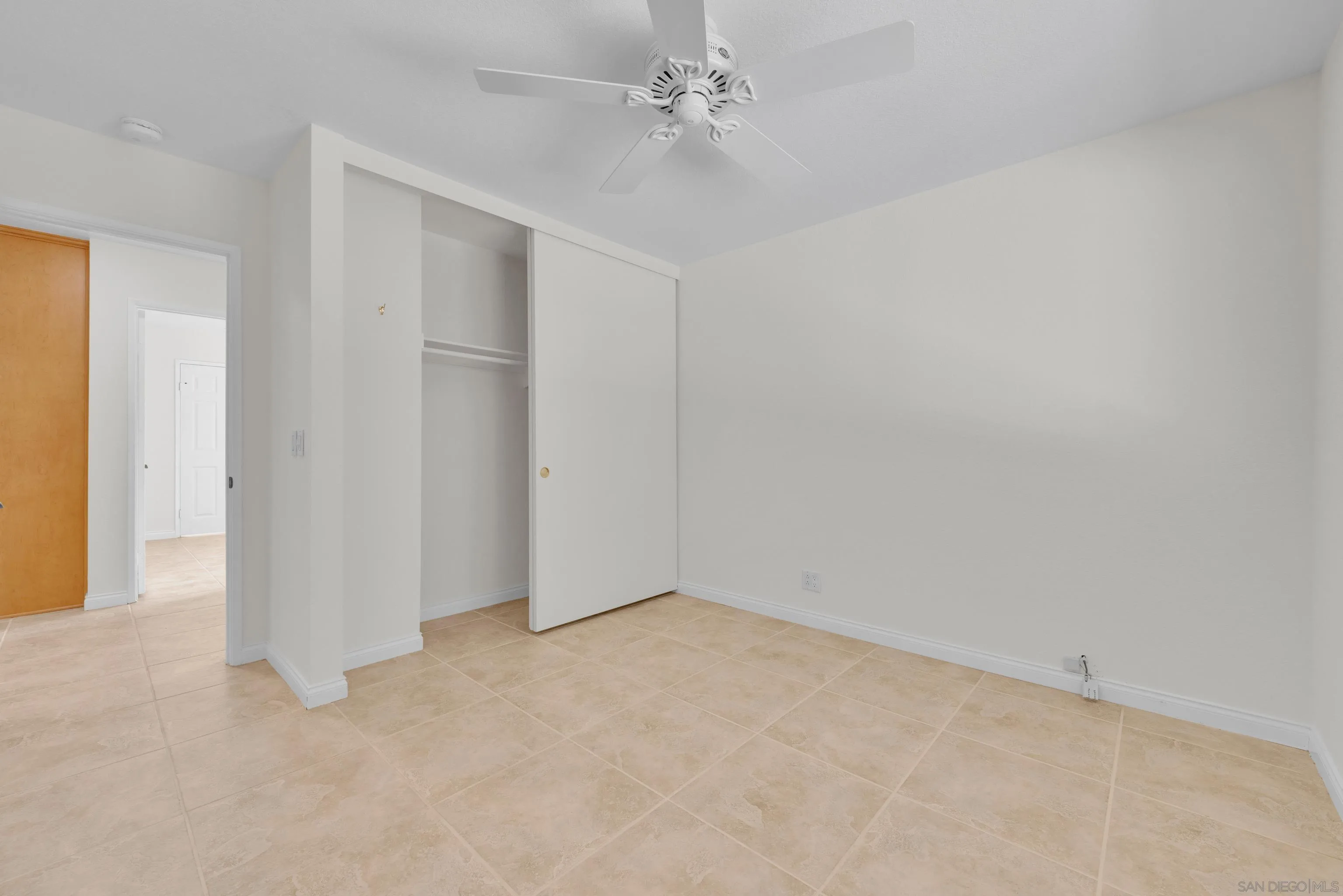 https://cdn.realtyfeed.com/cdn/127/260006960/226a3a7cfe6b047ee6f3c5785206626e.webp