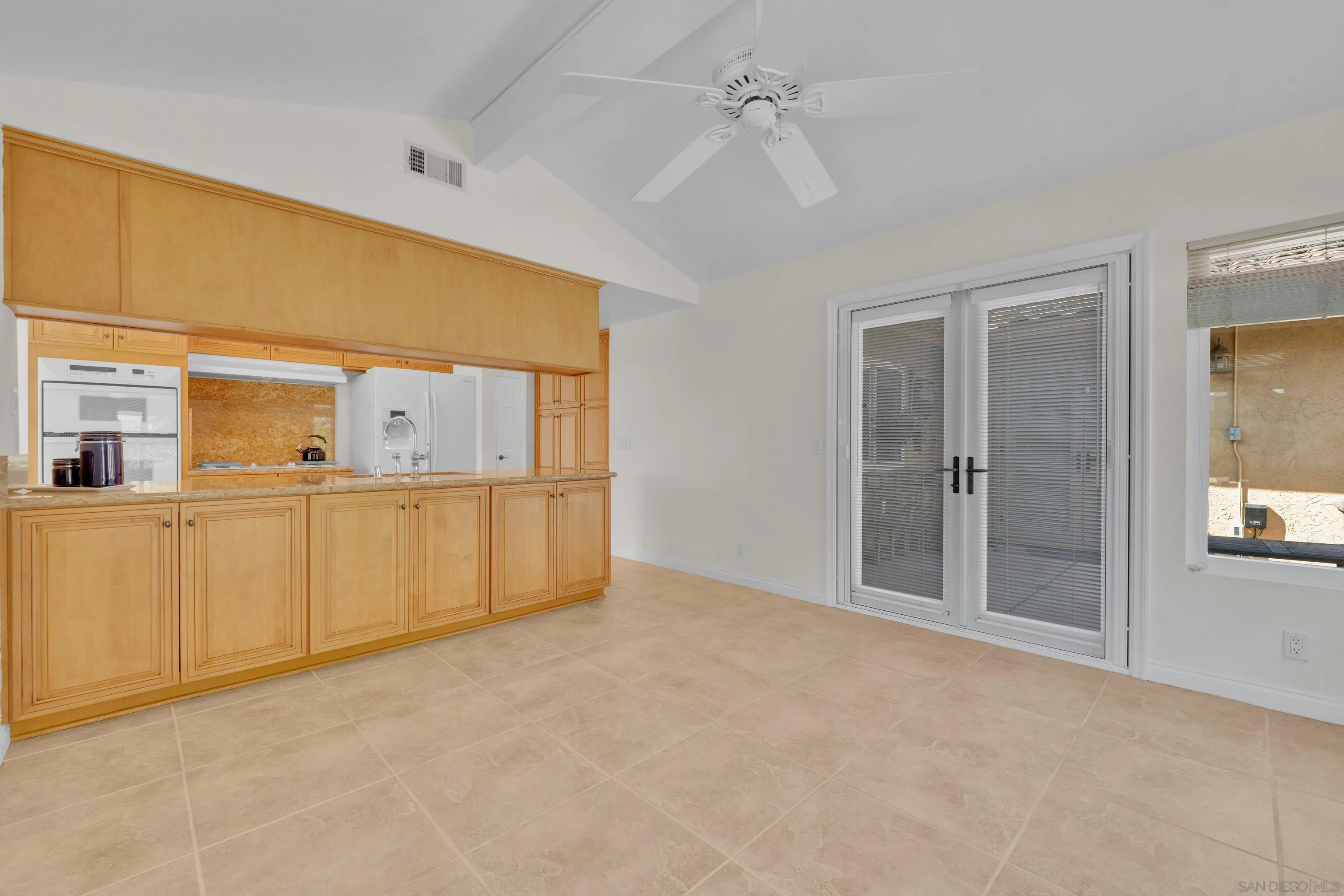 https://cdn.realtyfeed.com/cdn/127/260006960/41a5232a66a16ac494c98cc8524a2a83.webp