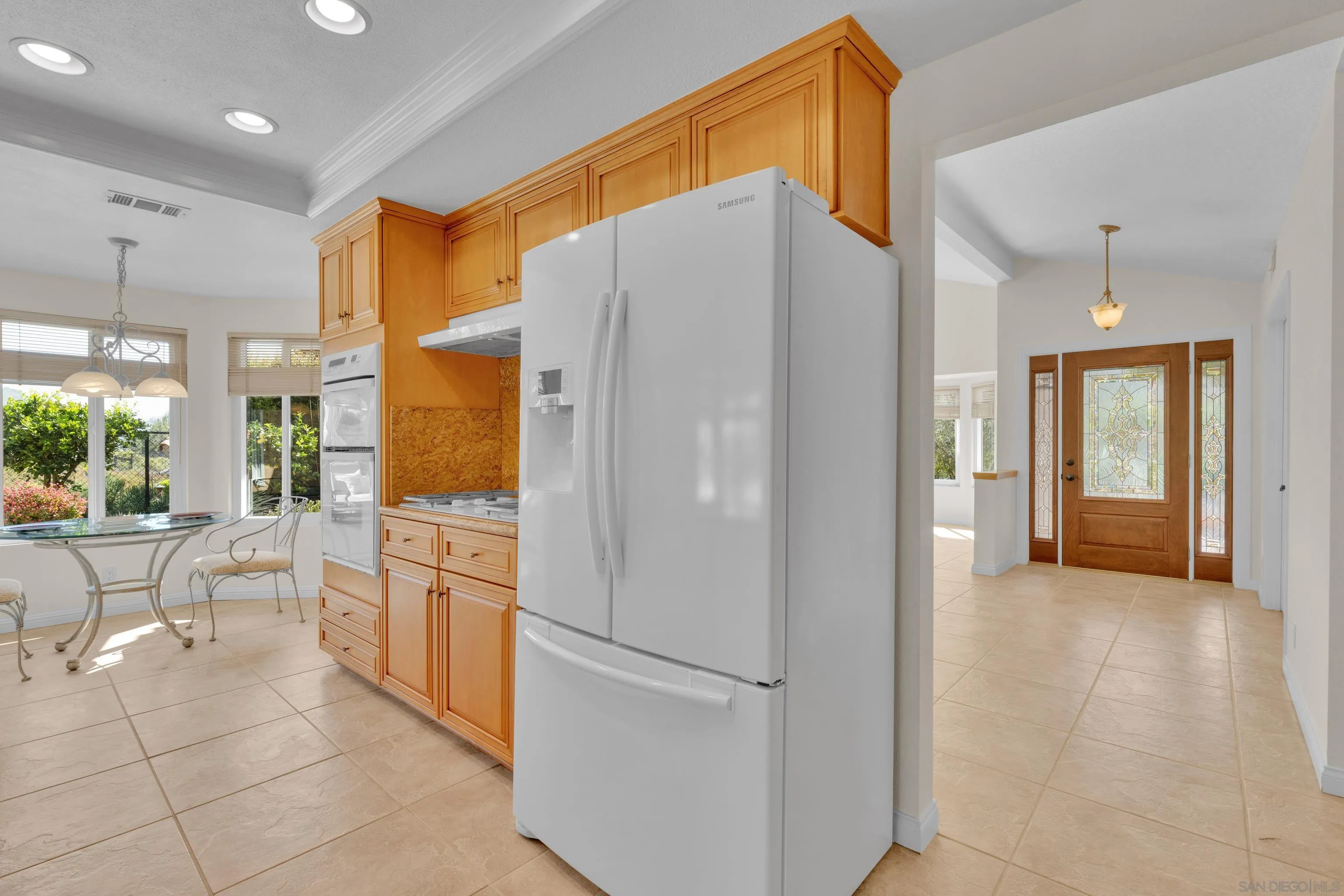 https://cdn.realtyfeed.com/cdn/127/260006960/871edd200a08cee80cf82618d291774e.webp