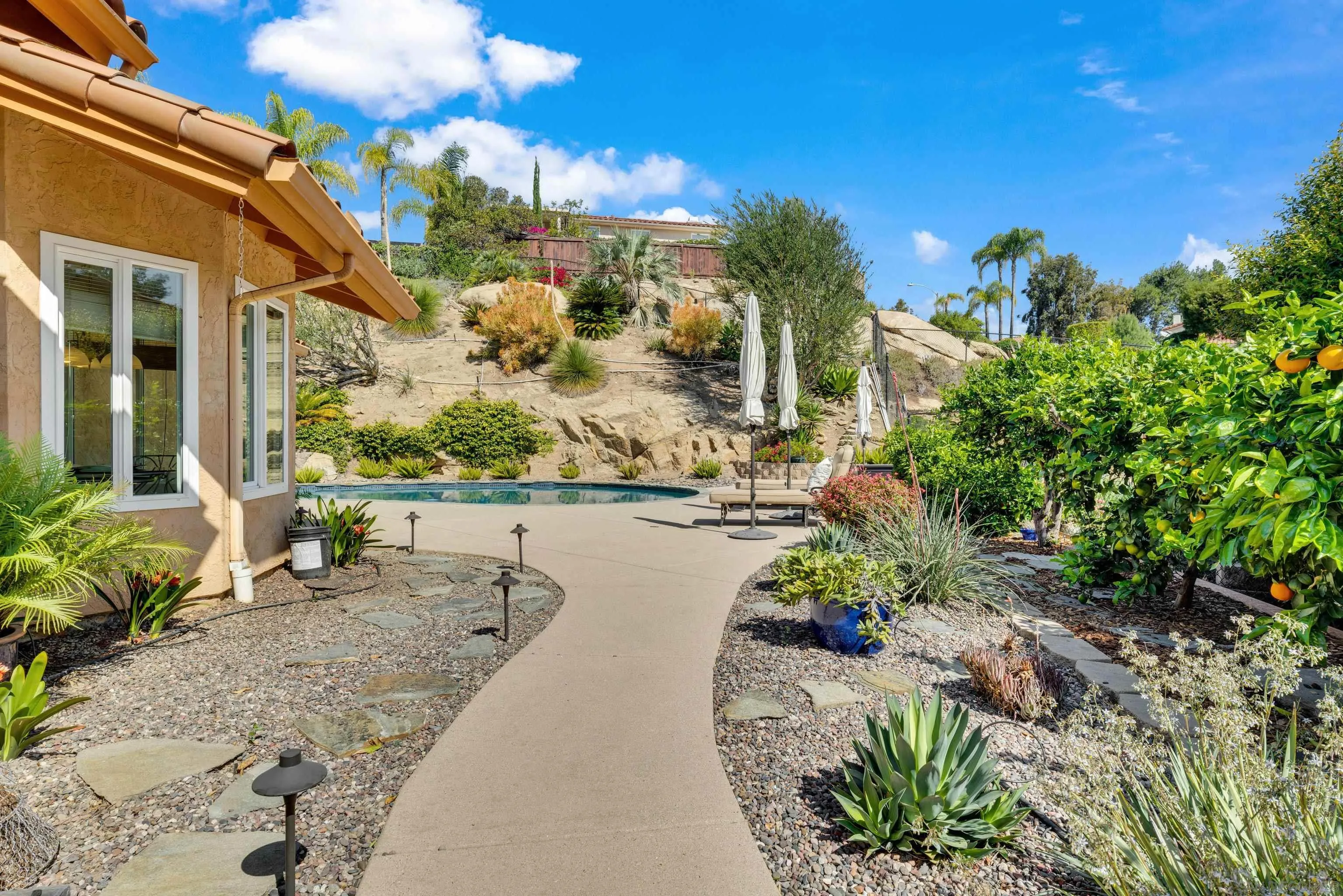 https://cdn.realtyfeed.com/cdn/127/260006960/e6c967115162013ed1077e43c1caaed5.webp
