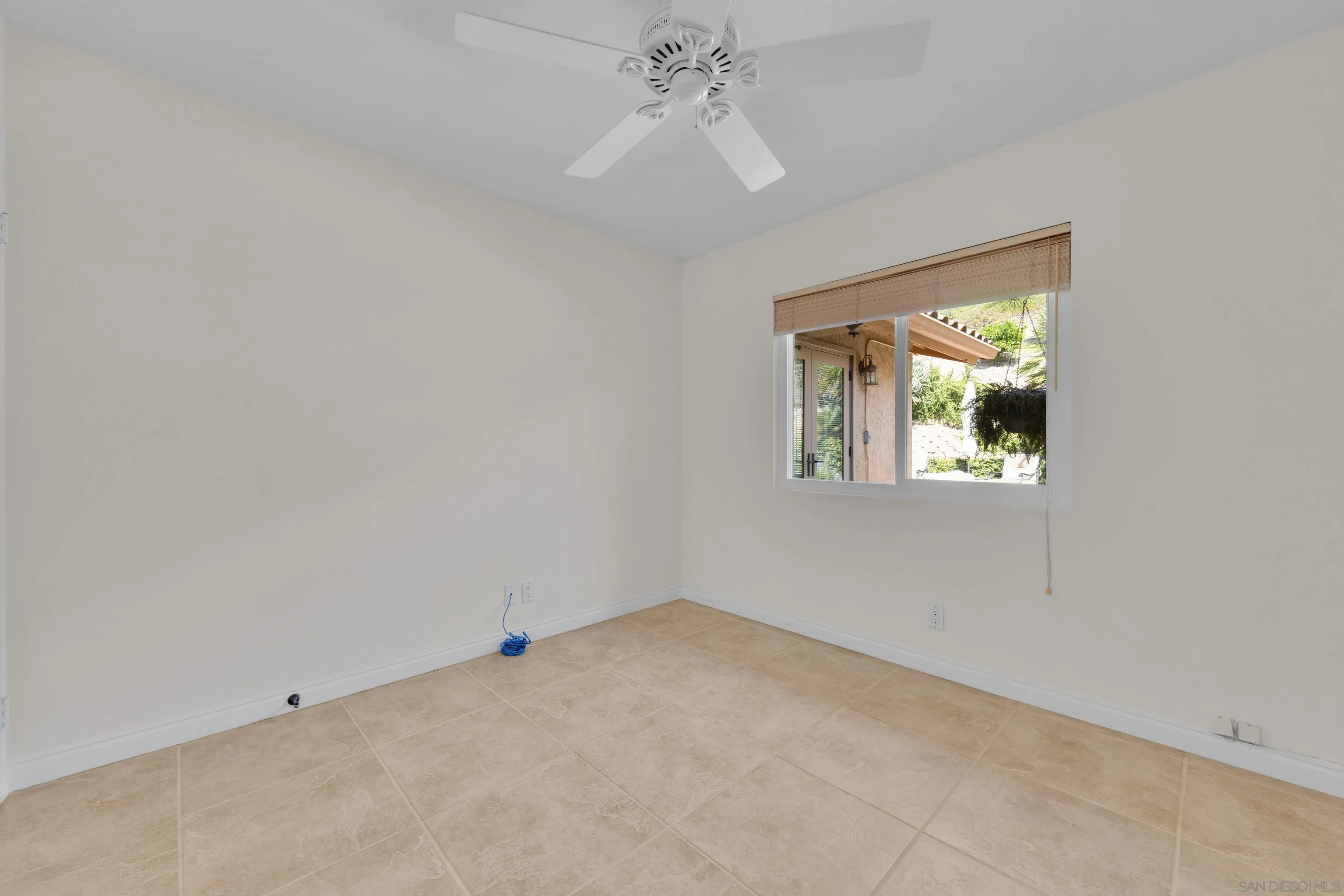 https://cdn.realtyfeed.com/cdn/127/260006960/f602993594264715edadf10c74012fec.webp