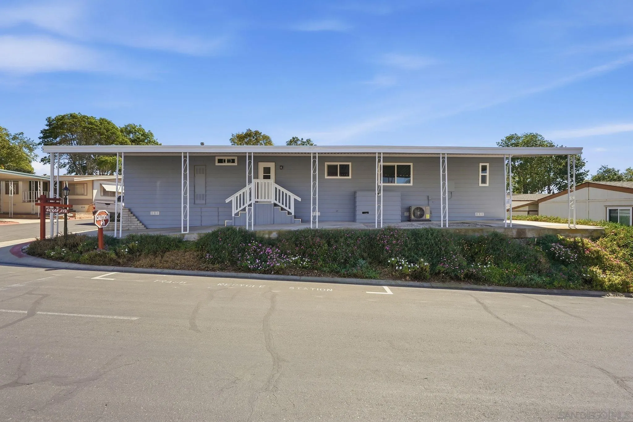 https://cdn.realtyfeed.com/cdn/127/260006961/313505aeeac2171d94017ec29699101c.webp