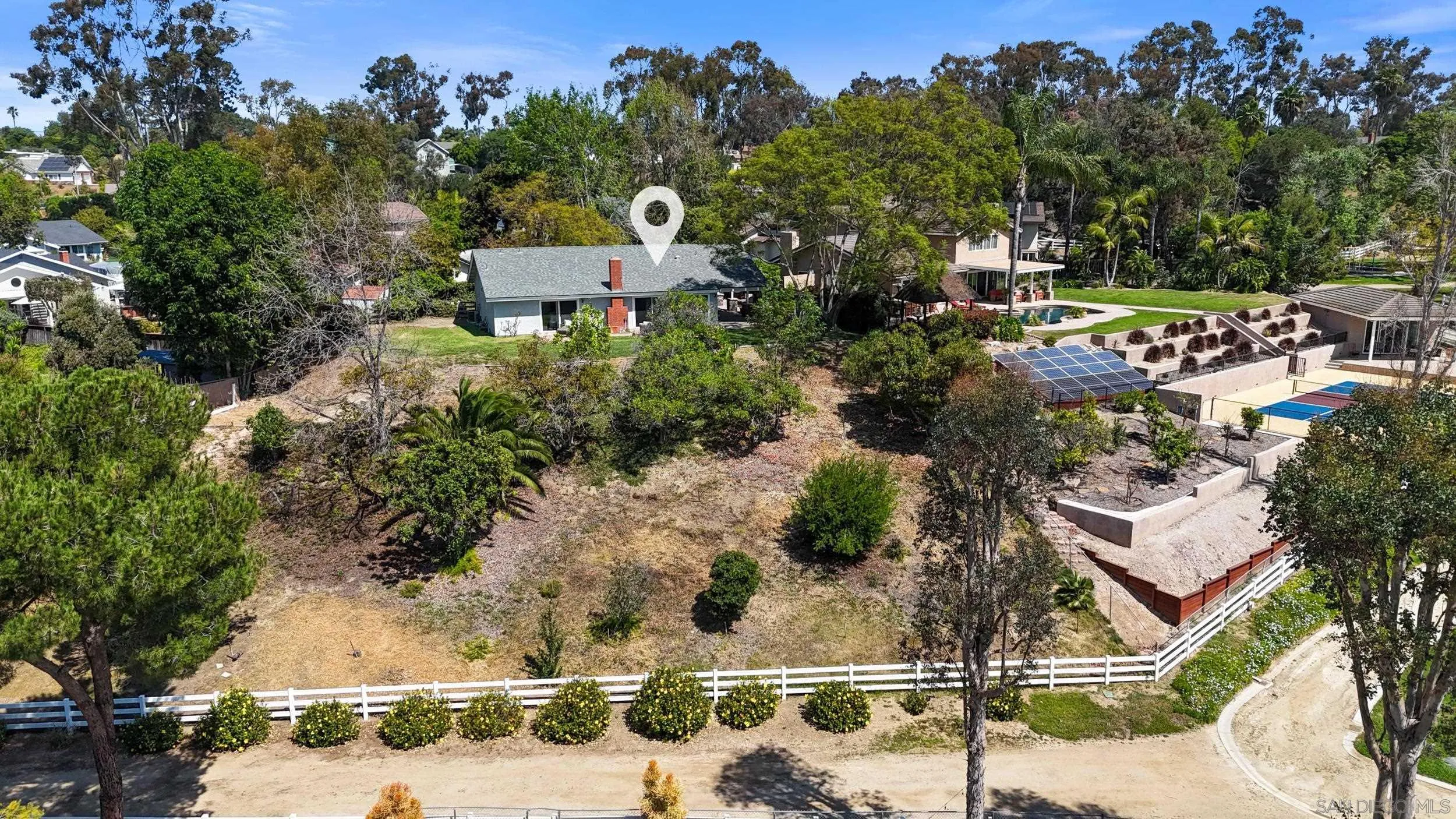 https://cdn.realtyfeed.com/cdn/127/260006962/7d36e08c1c2ad1ad05eaccfa3feea525.webp