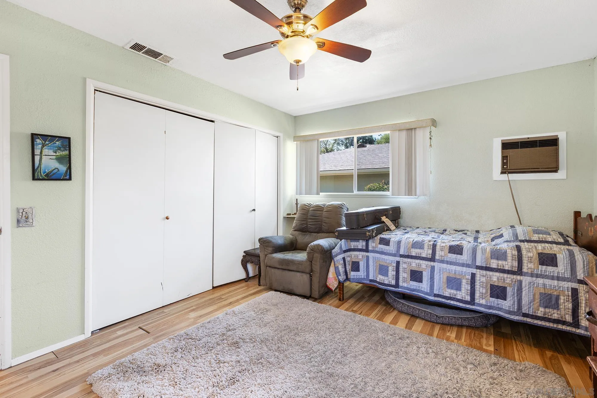 https://cdn.realtyfeed.com/cdn/127/260006964/97aae77ad0fe566635a00dcf498130f4.webp