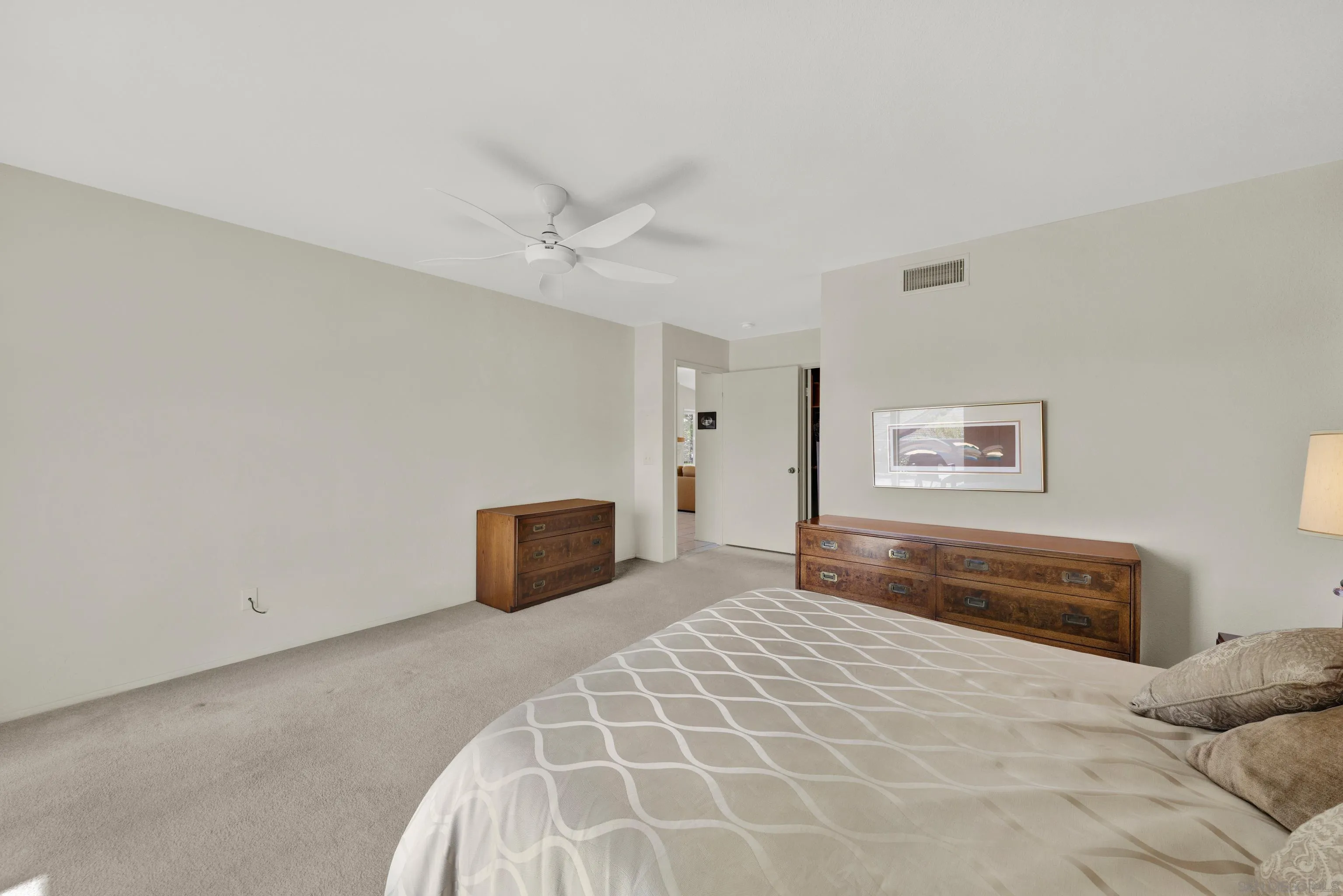 Photo #24: 260006968 Listing: Photo #24