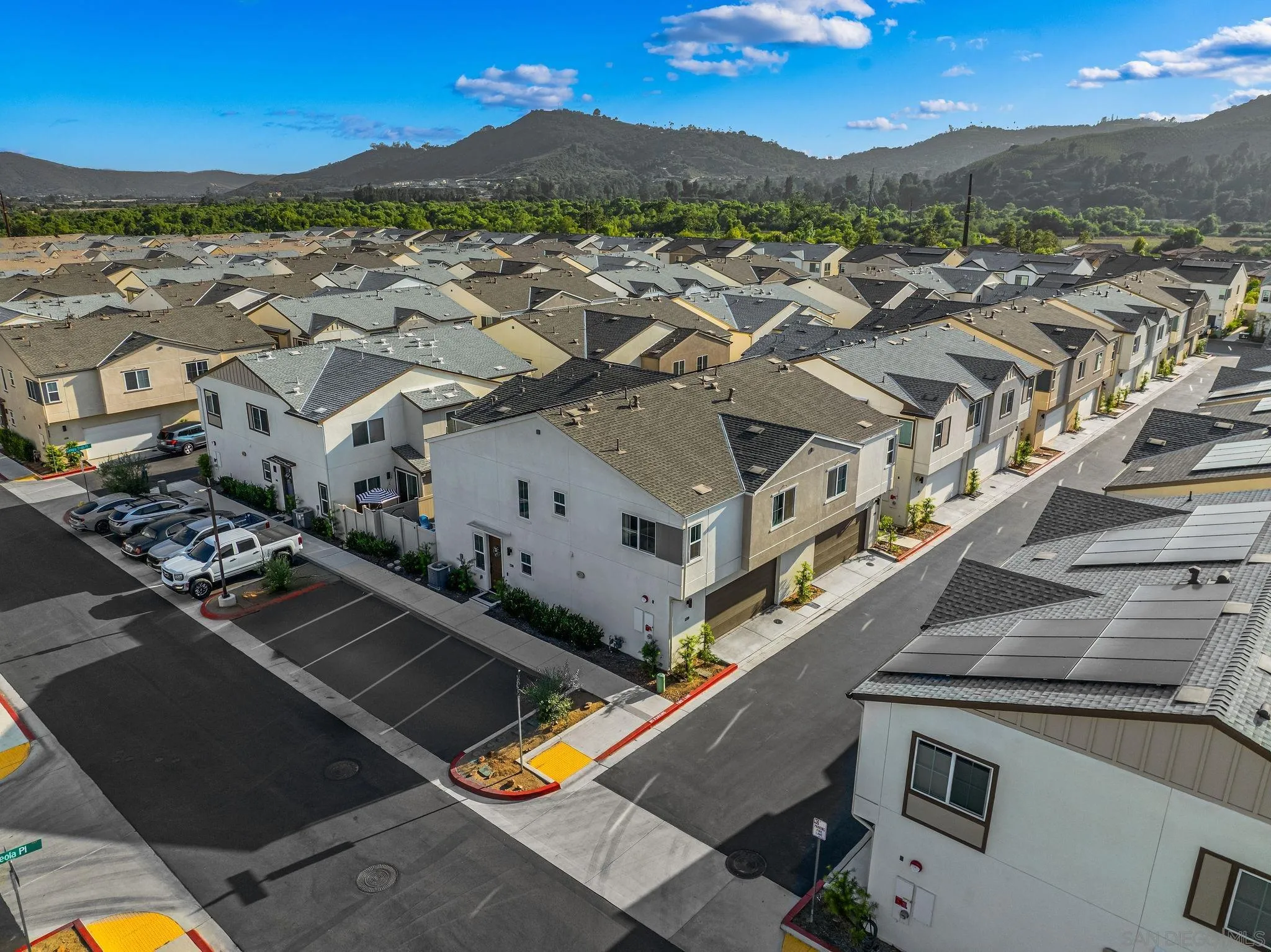 Photo #4: 260006969 Listing: Photo #4