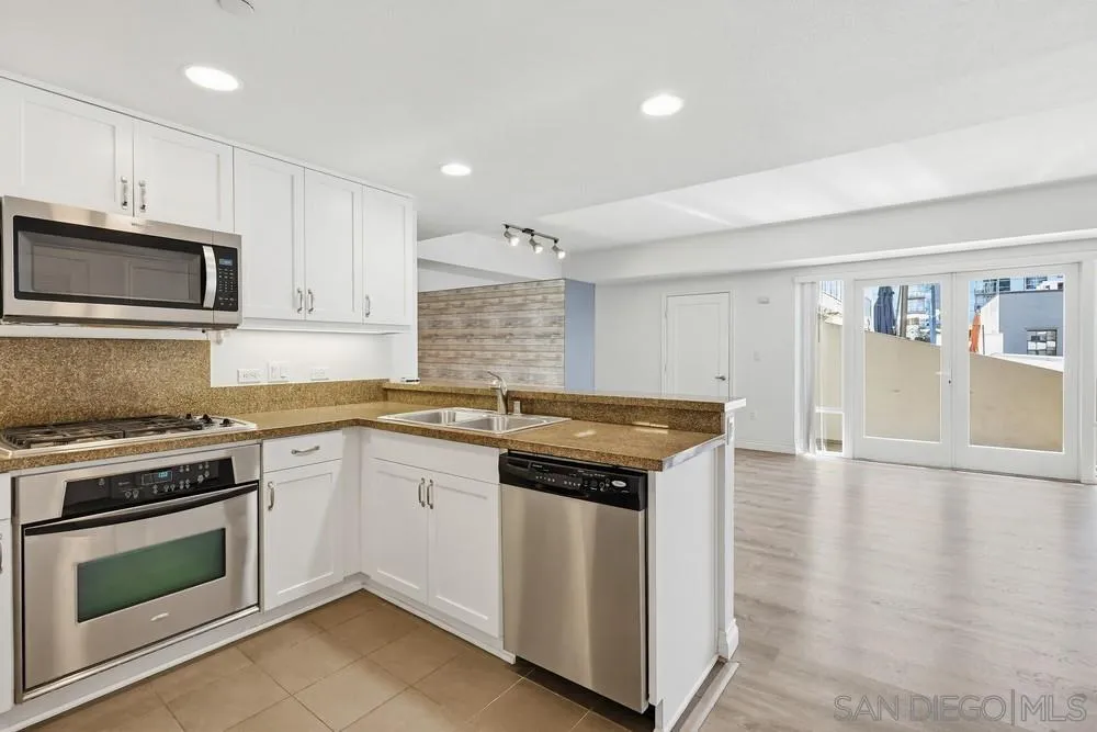 Photo #18: 260006974 Listing: Photo #18