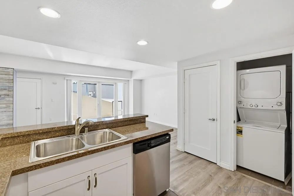 Photo #22: 260006974 Listing: Photo #22