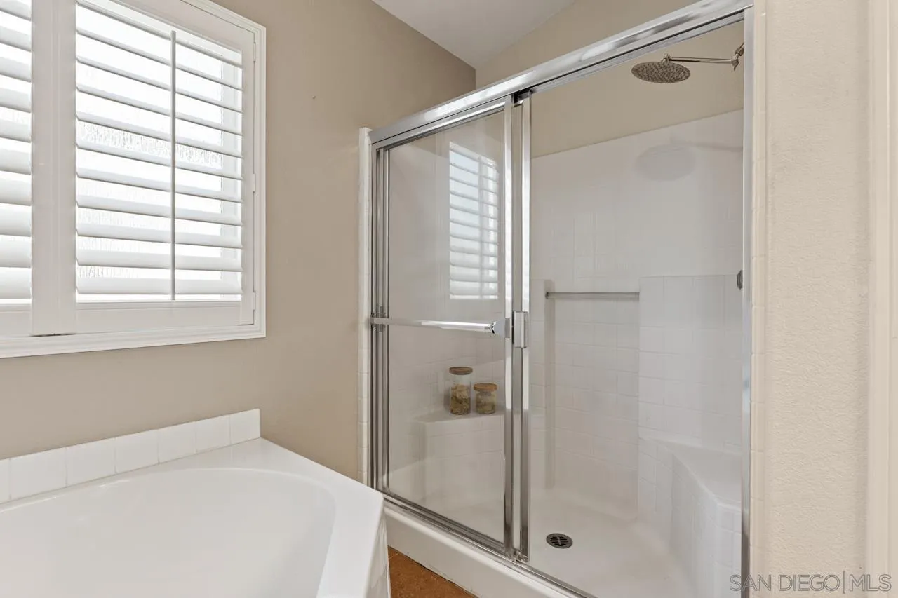 https://cdn.realtyfeed.com/cdn/127/260006977/6cd73ff909d8e4511feb48ed3b7a913a.webp