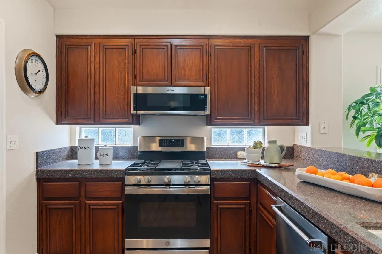 https://cdn.realtyfeed.com/cdn/127/260006977/f3d53f8f363c8be96f1311ead3242a91.webp
