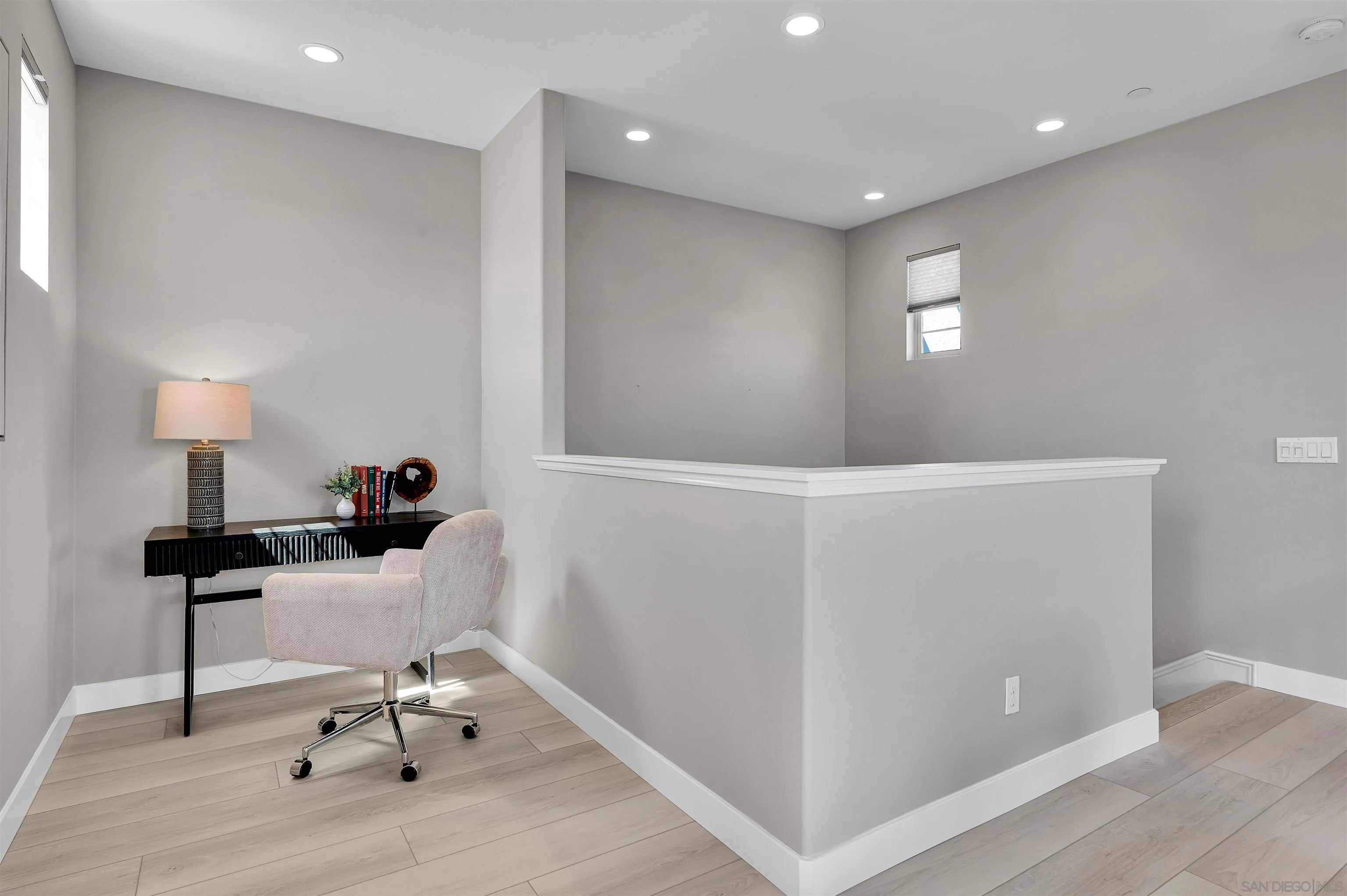 https://cdn.realtyfeed.com/cdn/127/260006980/8f760e8d7491500edfbaeb7b98b870c3.webp