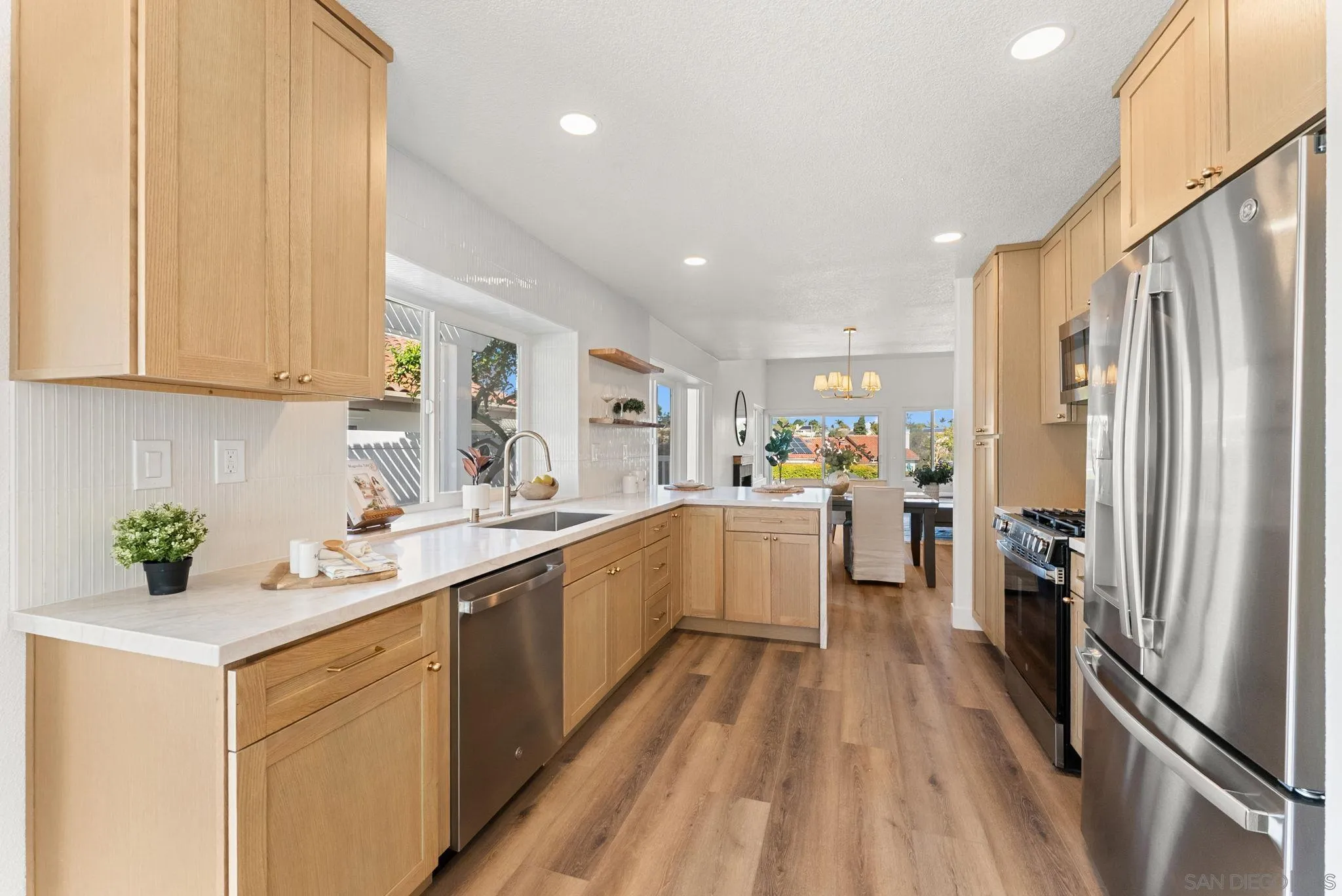 https://cdn.realtyfeed.com/cdn/127/260006981/ed606a1c7b043b7c6dc038cb10eda13c.webp