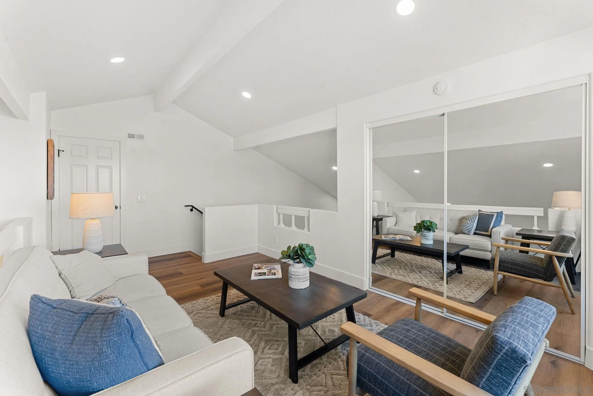 https://cdn.realtyfeed.com/cdn/127/260006981/f4018fffe2a8e263515817c10f26e0fc.webp