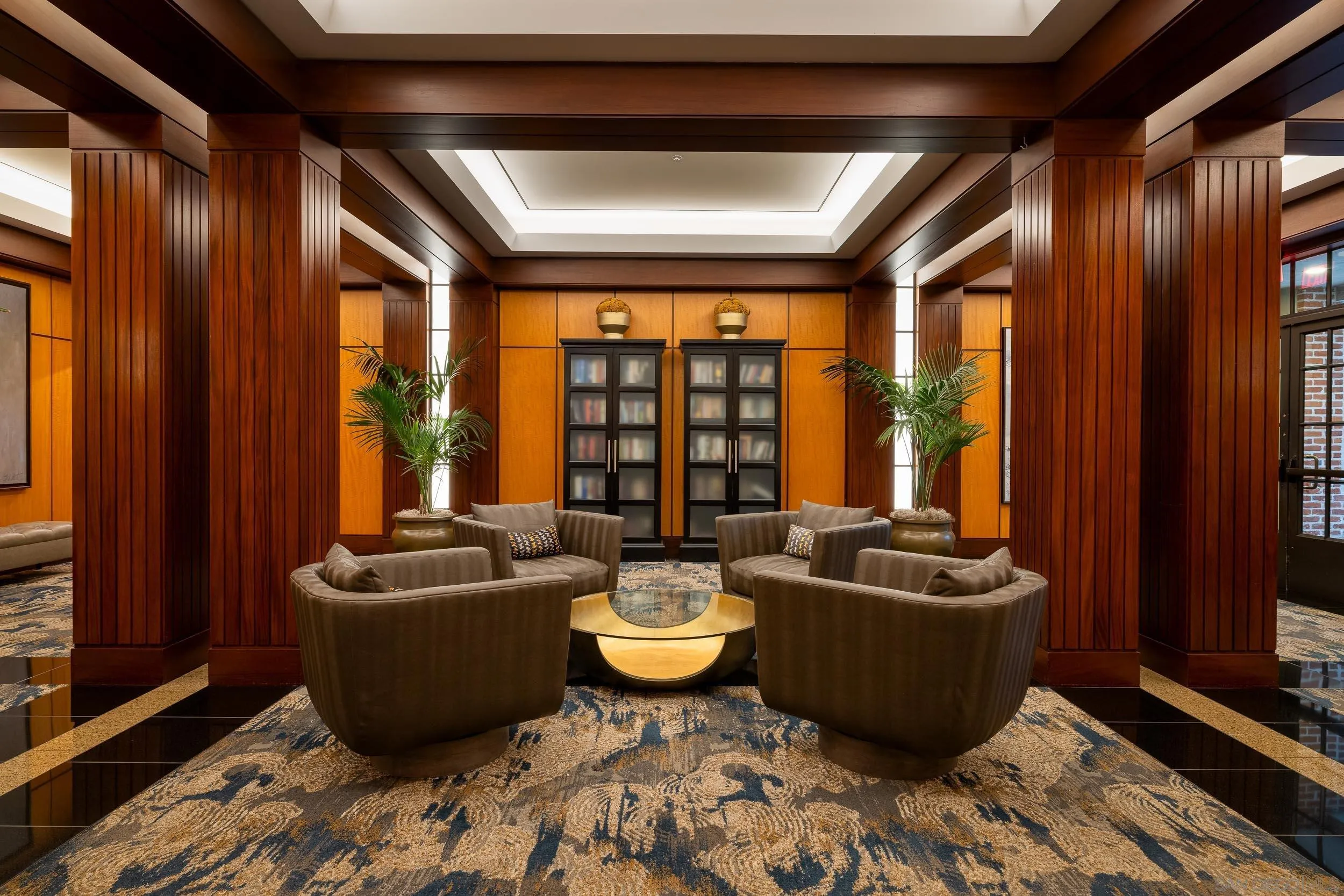 https://cdn.realtyfeed.com/cdn/127/260006983/61ffeddbed7fa31514e7e4d966a56e3c.webp
