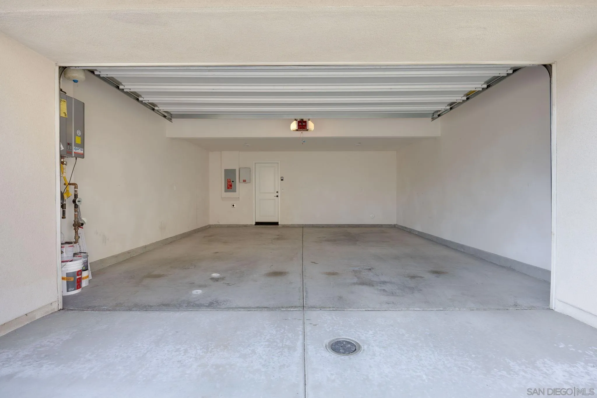 Photo #28: 260006987 Listing: Photo #28
