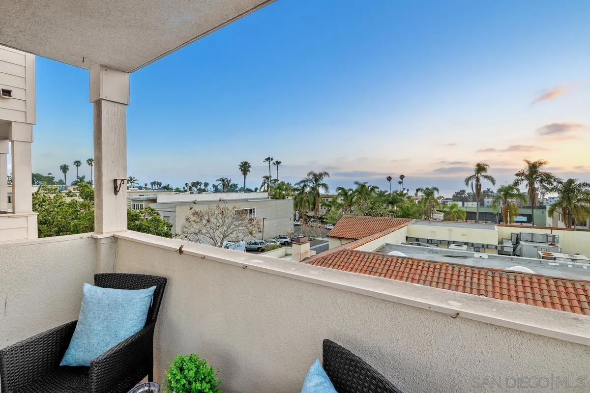 https://cdn.realtyfeed.com/cdn/127/260006988/02abf3c42928194131b367aaa864b23a.webp