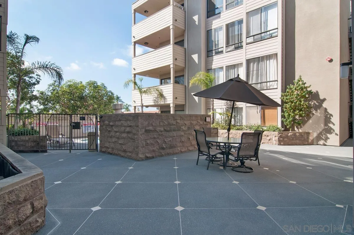 https://cdn.realtyfeed.com/cdn/127/260006988/6e3718136dc6913073d34bc1120ac20f.webp