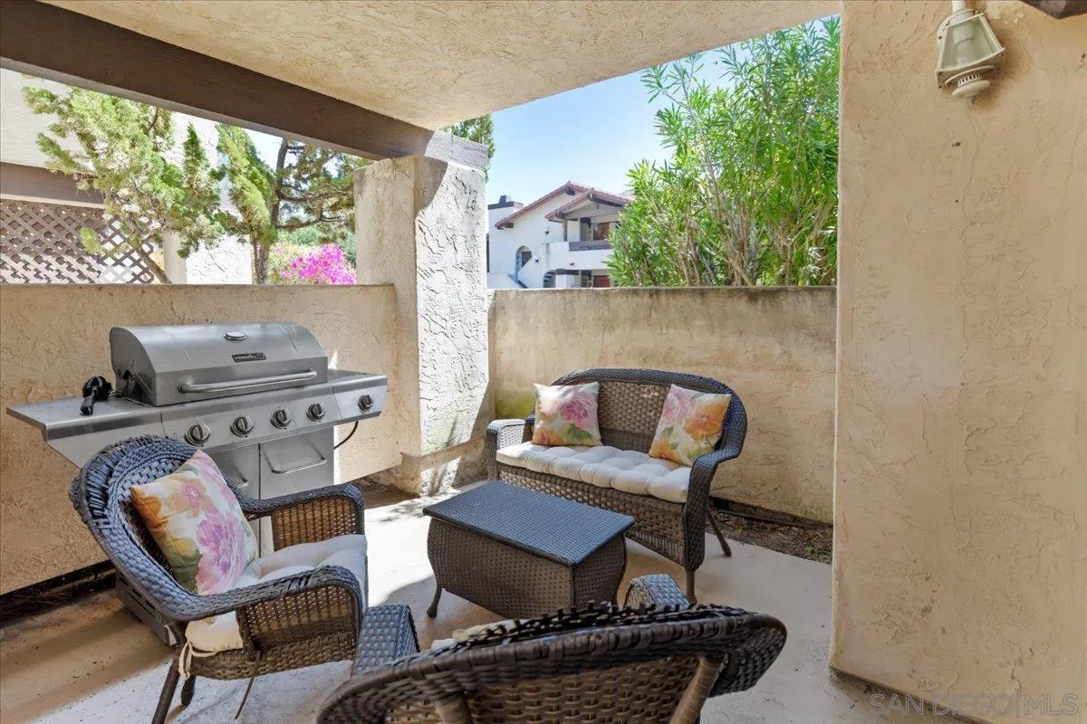 https://cdn.realtyfeed.com/cdn/127/260006996/04e430c14e5e9f175782f99752a2e091.webp