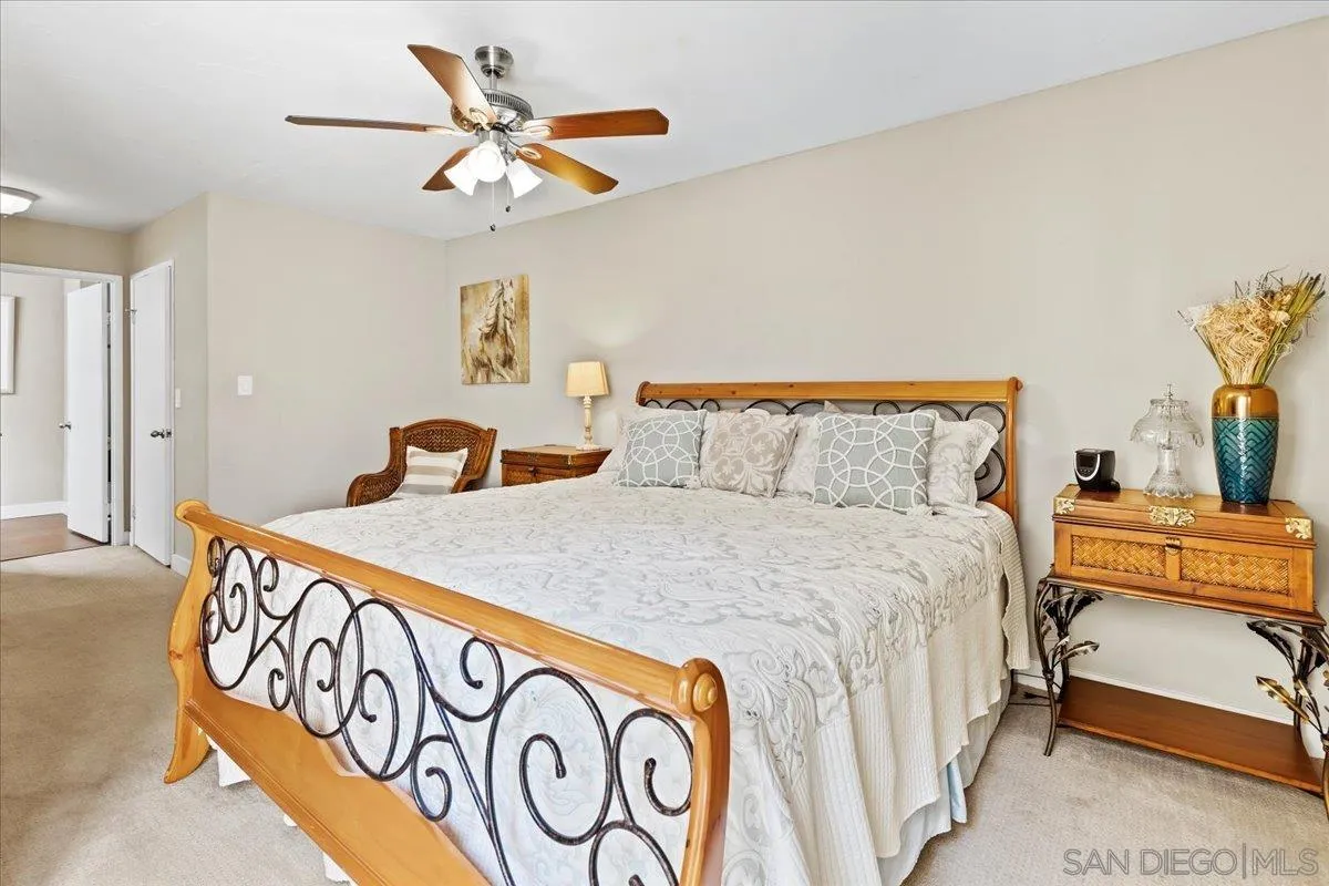 https://cdn.realtyfeed.com/cdn/127/260006996/24aa17733410b42f0d2d0c777b952d25.webp