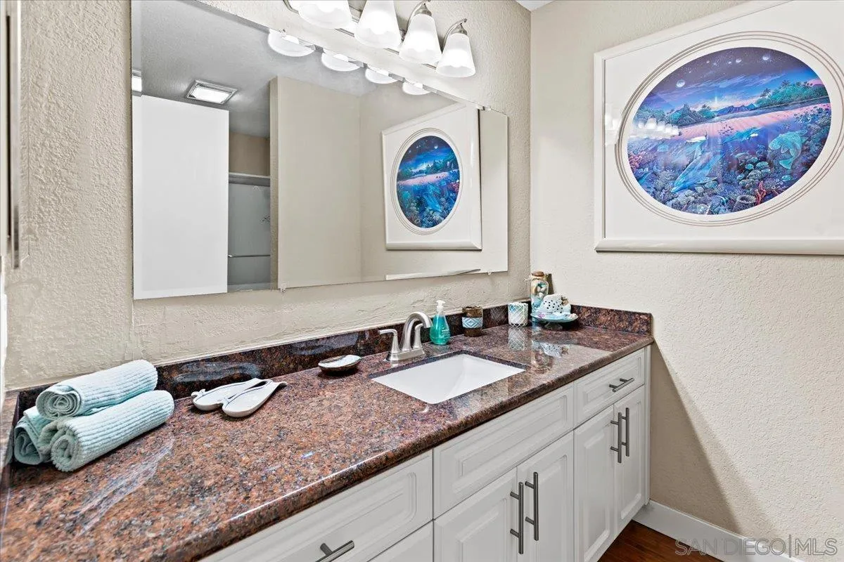 https://cdn.realtyfeed.com/cdn/127/260006996/aacdce8cb8b7636a5bc1665f7c923bd5.webp