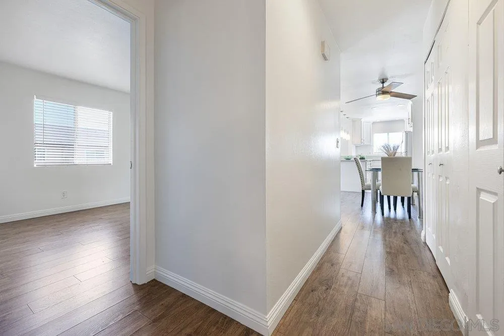 Photo #12: 260006998 Listing: Photo #12