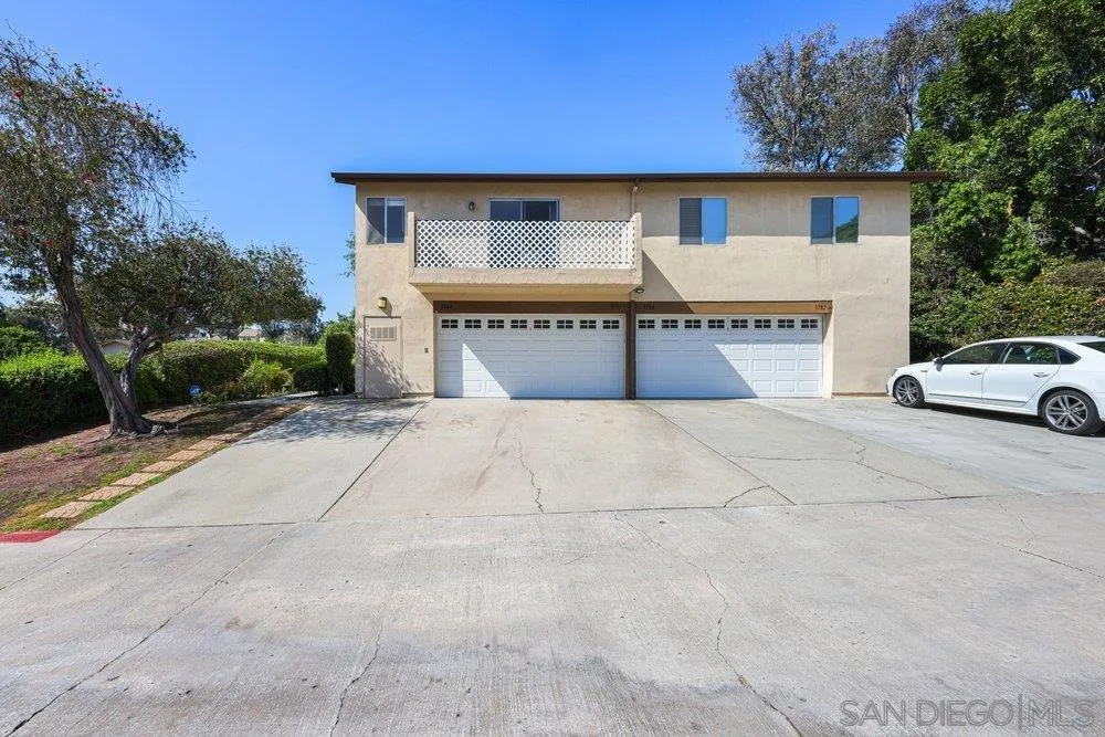 Photo #3: 260006998 Listing: Photo #3