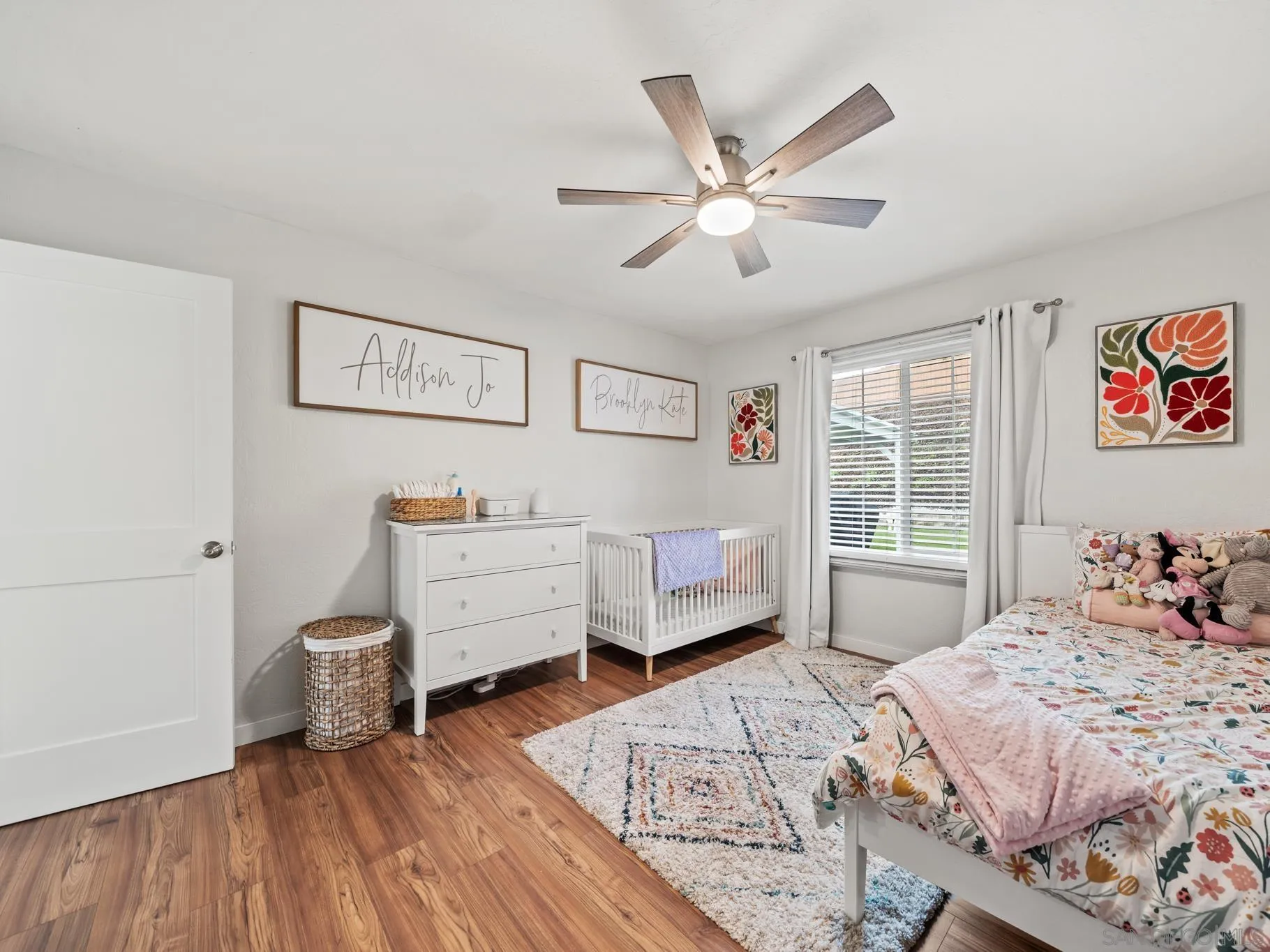 https://cdn.realtyfeed.com/cdn/127/2600070/55bd6b879312f9dd358f826788e7c074.webp