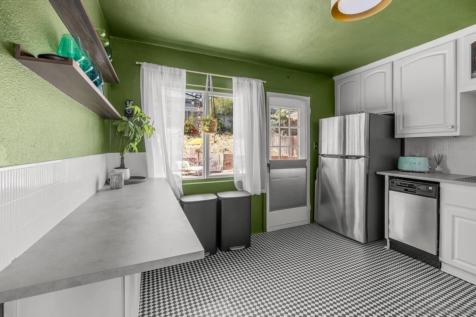 https://cdn.realtyfeed.com/cdn/127/260007001/8dd7162162f36b726cdb09ad2fe20ffa.webp
