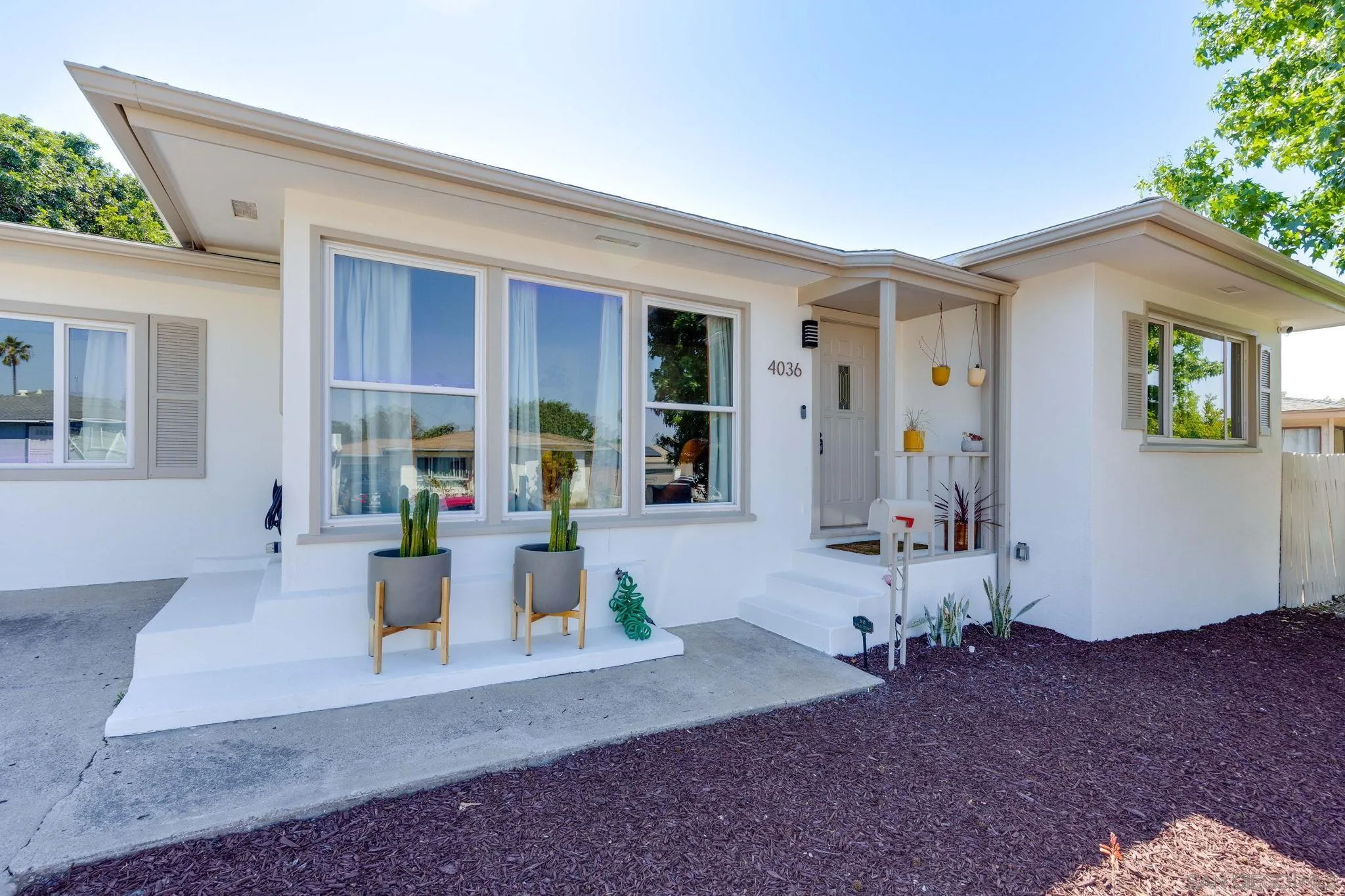 https://cdn.realtyfeed.com/cdn/127/260007001/e8dd5bd5645a2daaf27eb0de6a6af3ab.webp