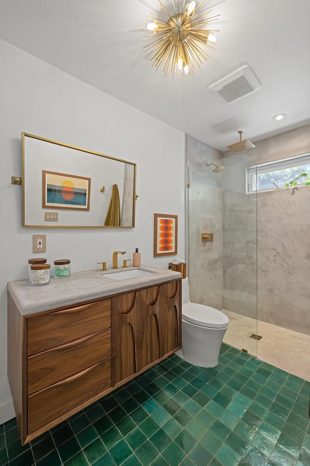 https://cdn.realtyfeed.com/cdn/127/260007001/efbd05a30808b97fe5de307156d2d823.webp