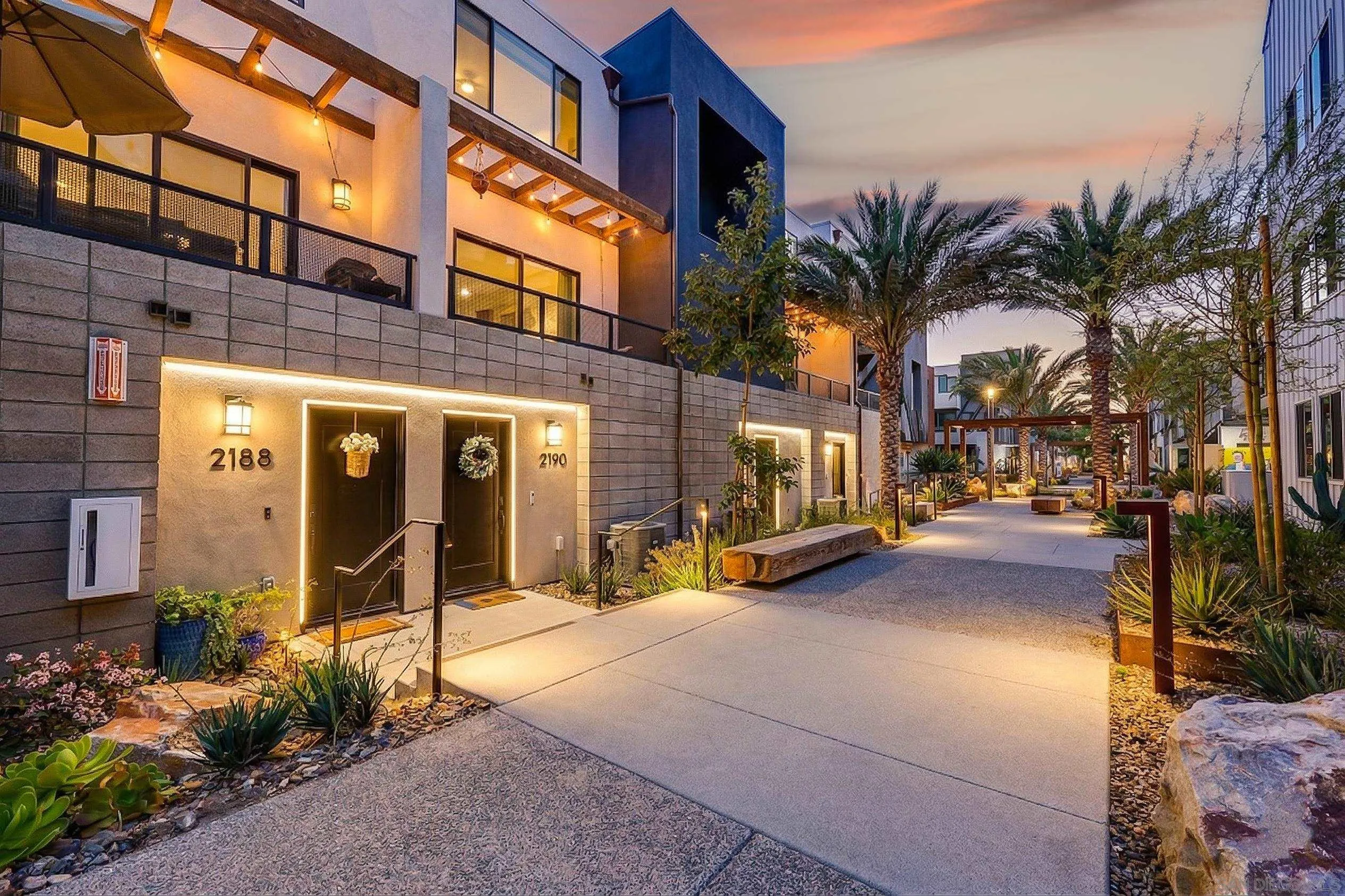 $500,000-$750,000