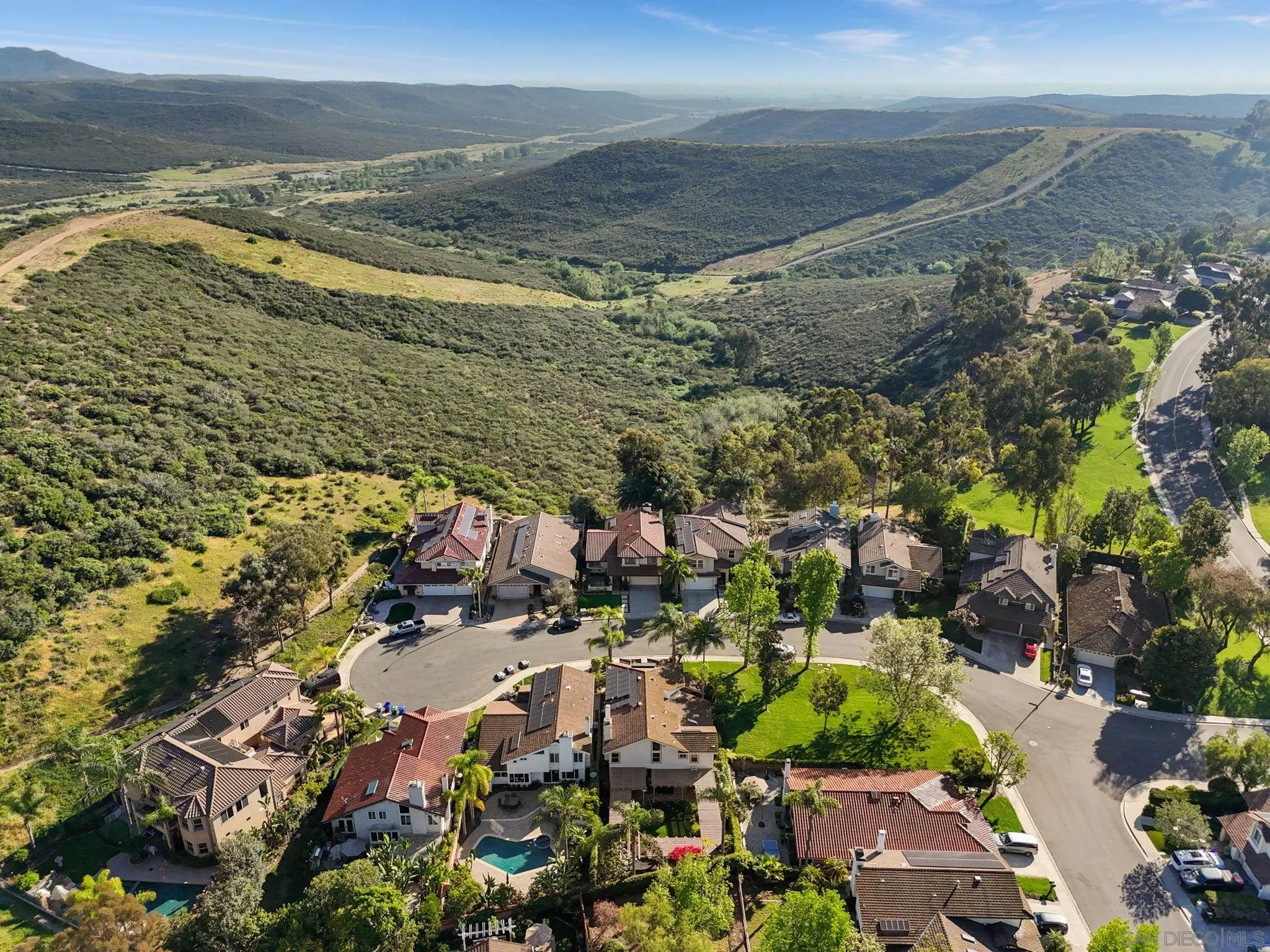 https://cdn.realtyfeed.com/cdn/127/260007011/426348bbbfb731c3f4930e5416e3ae44.webp