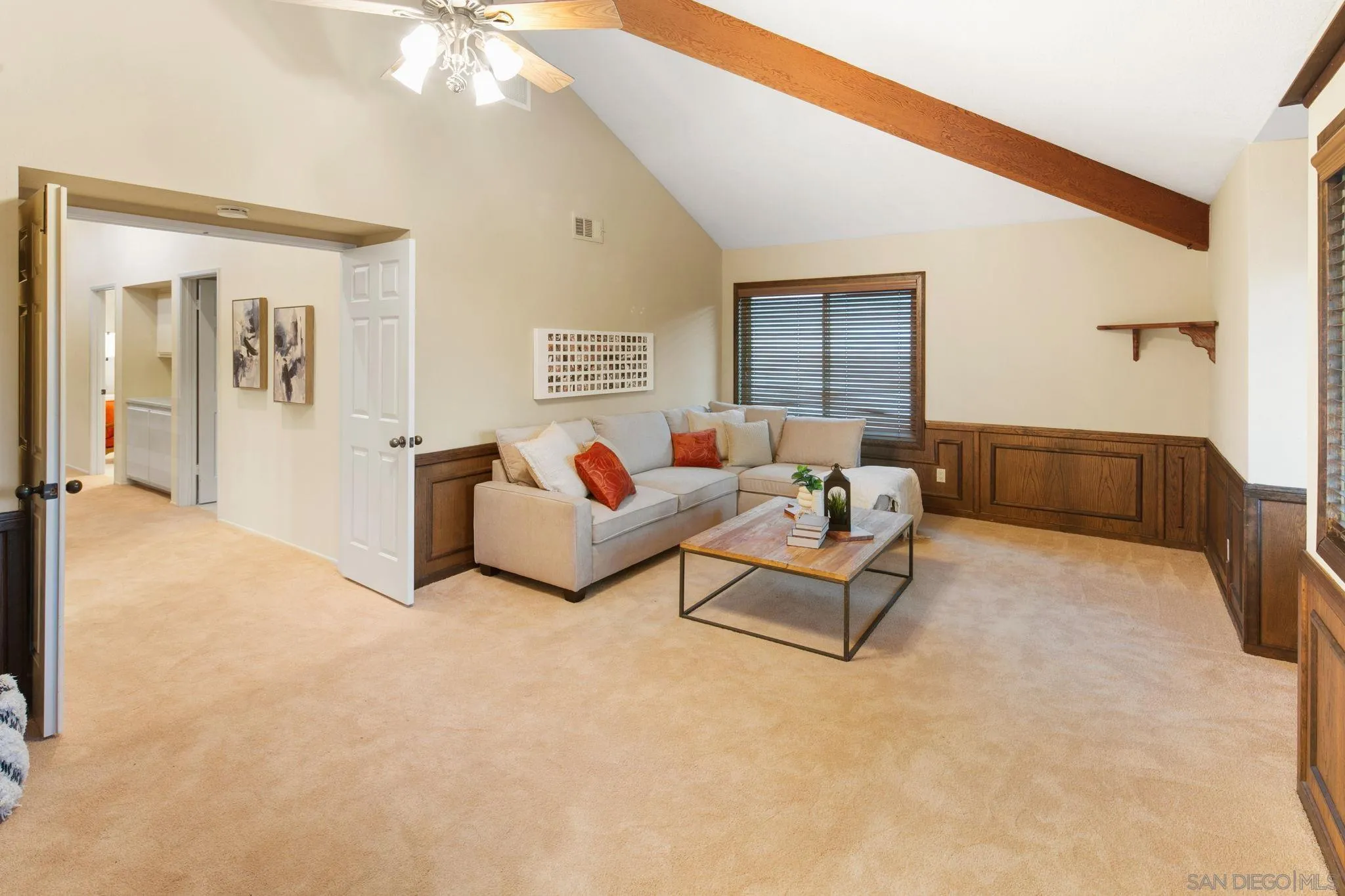 https://cdn.realtyfeed.com/cdn/127/260007011/5f73b661ea0af5e5c88d8d3d40a65962.webp