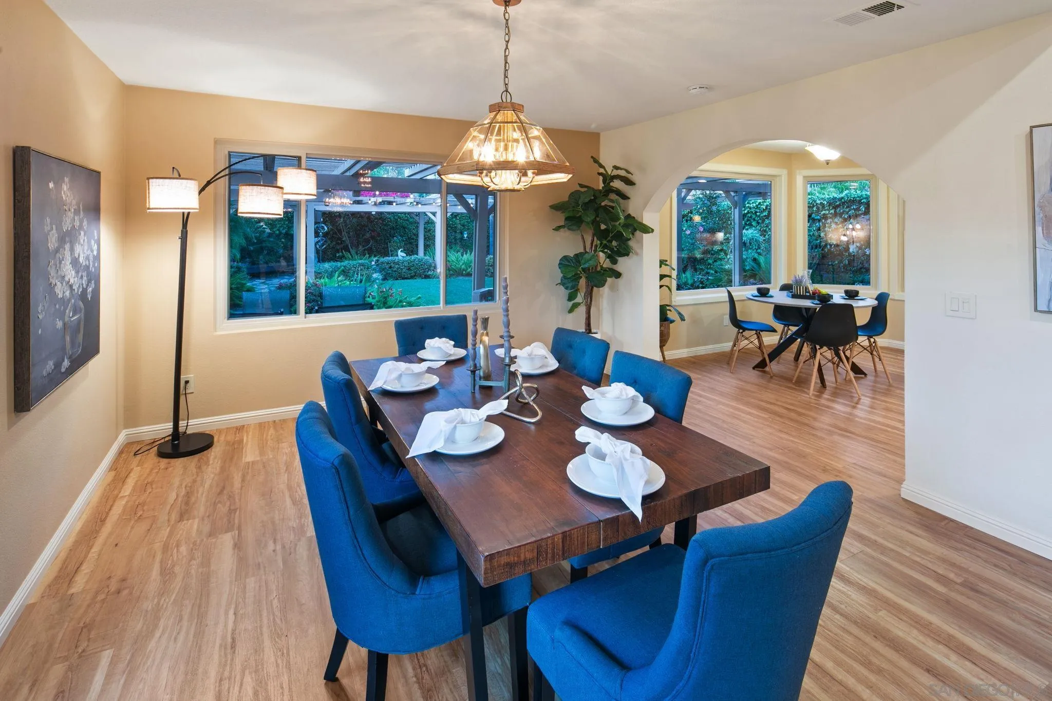 https://cdn.realtyfeed.com/cdn/127/260007011/743470a8a597d780ae25a93dffaf2e86.webp