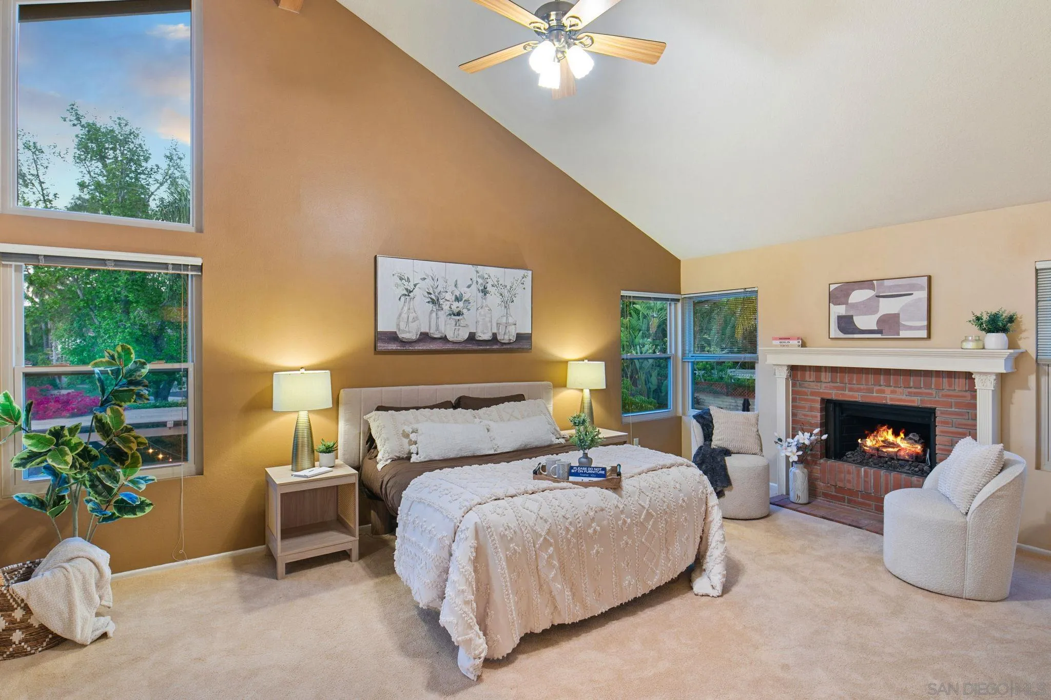 https://cdn.realtyfeed.com/cdn/127/260007011/b324730c05057cd9716250b4c16337d1.webp