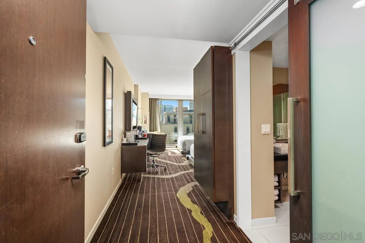 Photo #8: 260007014 Listing: Photo #8