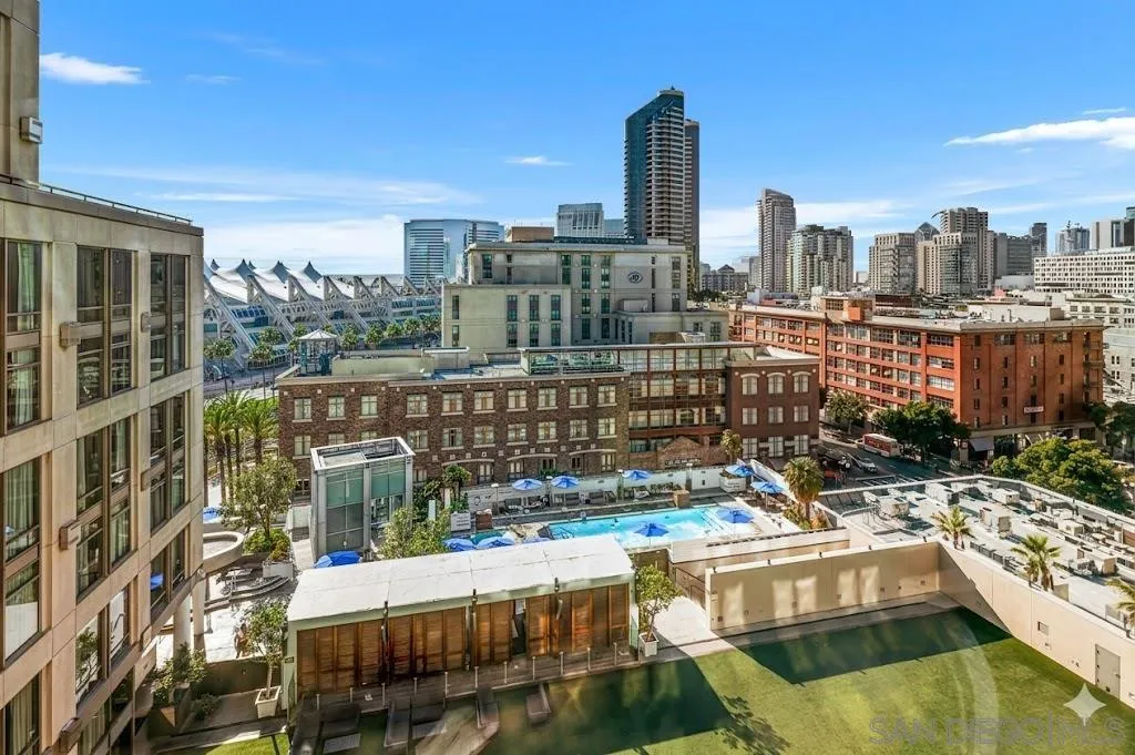 Photo #2: 260007014 Listing: Photo #2