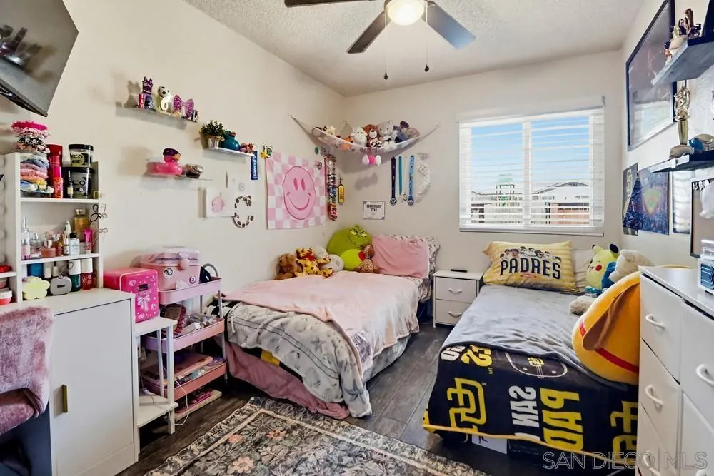 https://cdn.realtyfeed.com/cdn/127/260007018/825dc23152784c6f92a4738f1f7ad14c.webp