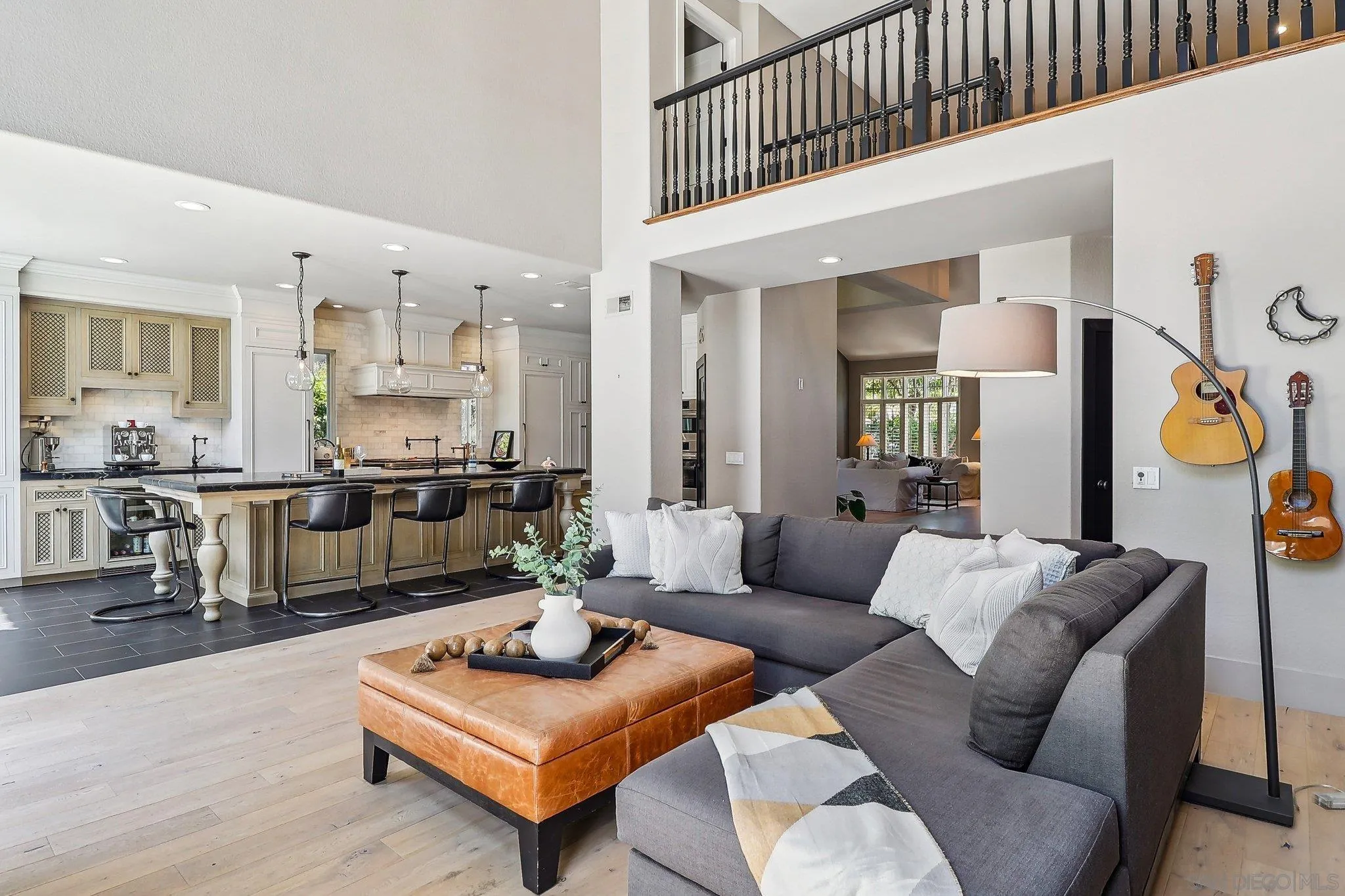 https://cdn.realtyfeed.com/cdn/127/260007023/236a3c5bde611b1e70fa1b47e2d3714a.webp