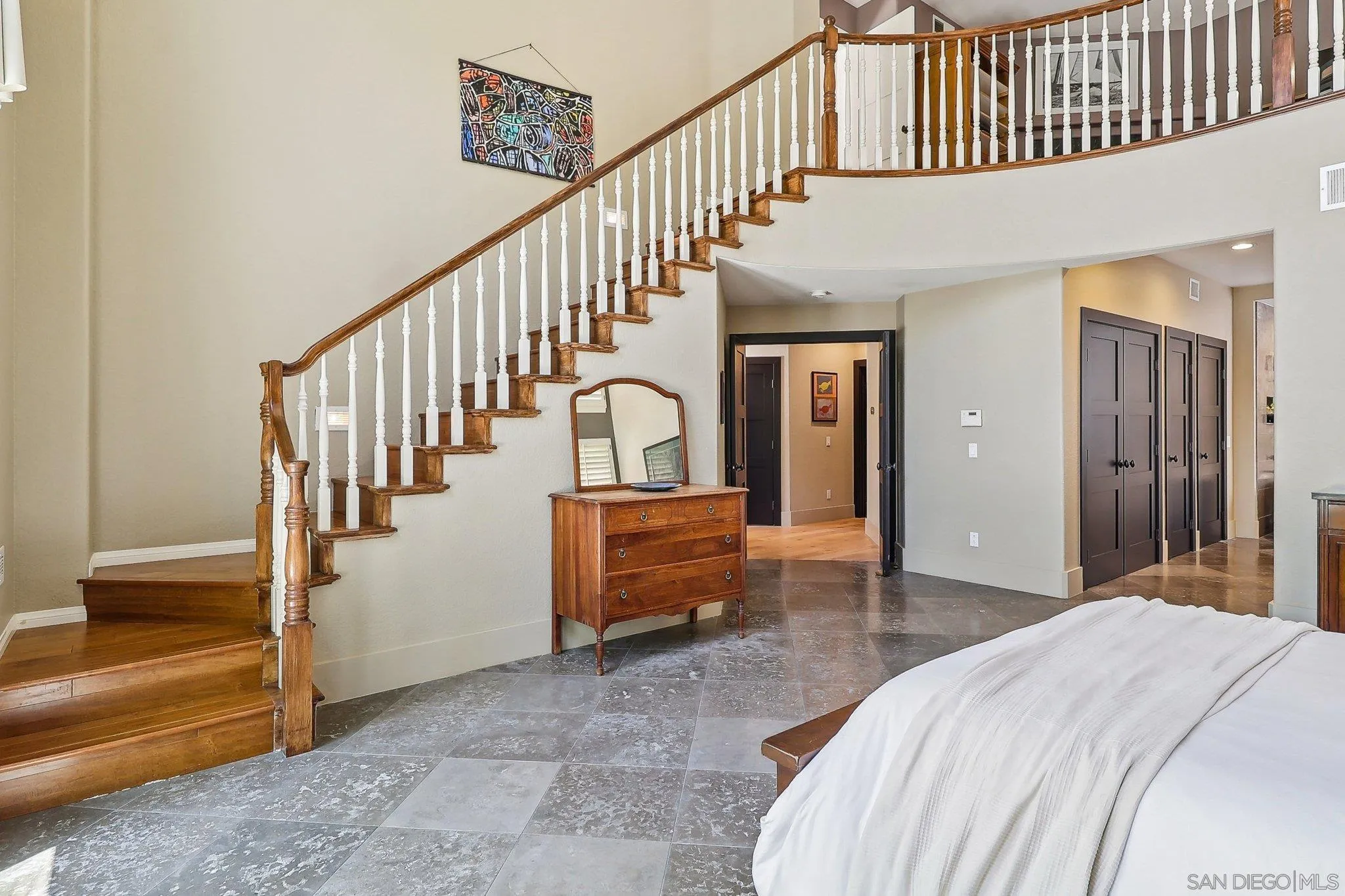 https://cdn.realtyfeed.com/cdn/127/260007023/c1c1511deeb879f8285651da61d684d6.webp