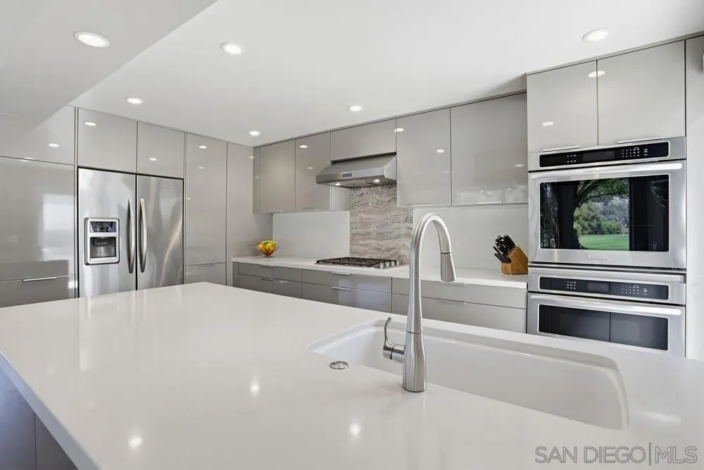 https://cdn.realtyfeed.com/cdn/127/260007027/558df29bfea95be676ce5df17a8d7e2c.webp