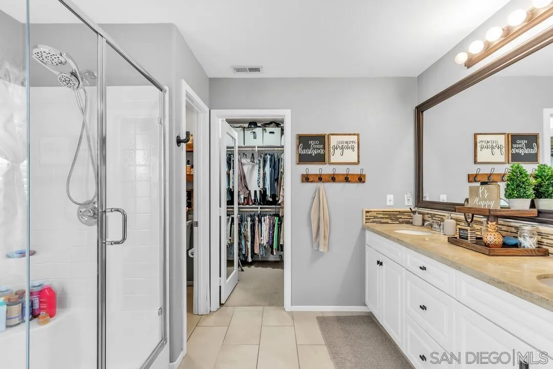 https://cdn.realtyfeed.com/cdn/127/260007029/347f6b6a05892010e55eb36bdc092311.webp