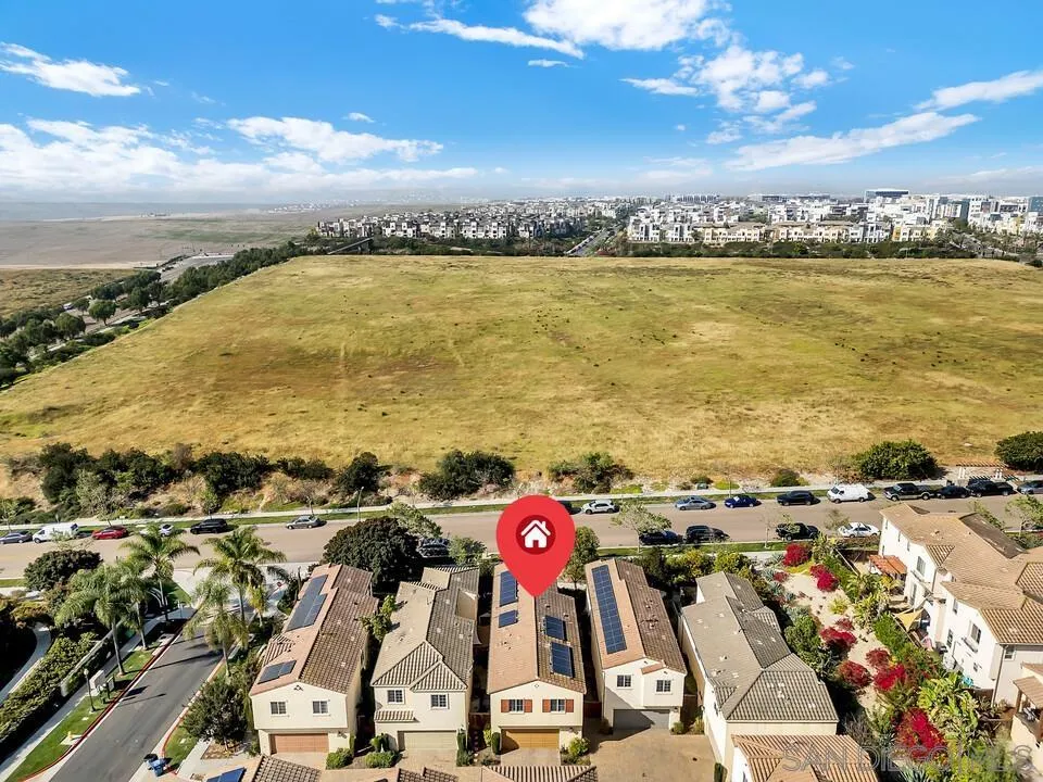 https://cdn.realtyfeed.com/cdn/127/260007029/42d774ea22edaa31e0c601d834e73212.webp